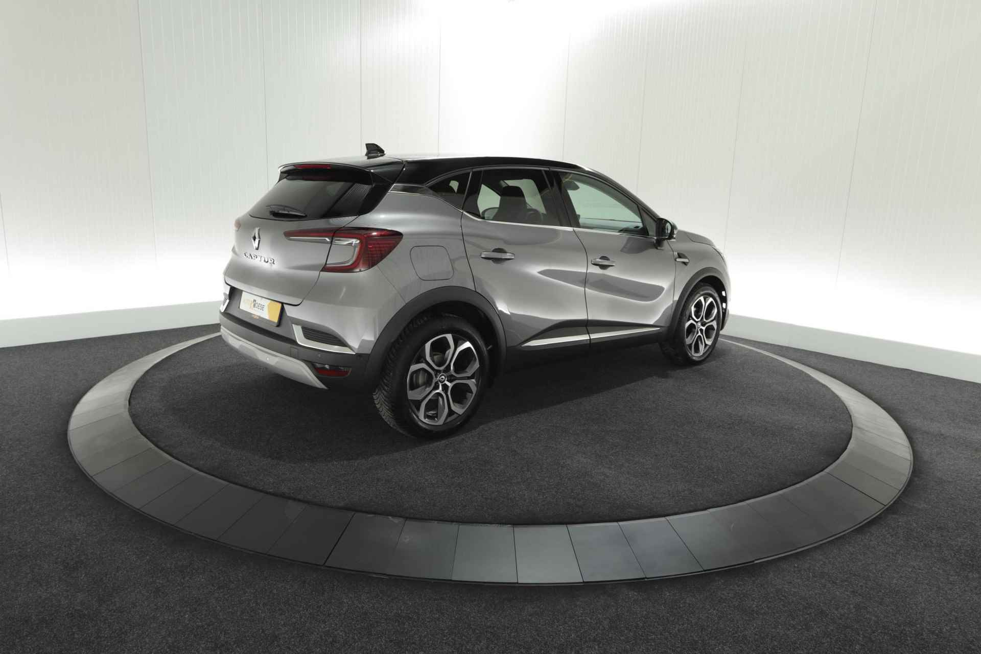 Renault Captur Mild Hybrid 140 EDC Techno | 360 Camera | 9.3 Inch Grootscherm | Stoelverwarming | Apple Carplay | 18 Inch Lichtmetalen Velgen - 7/81