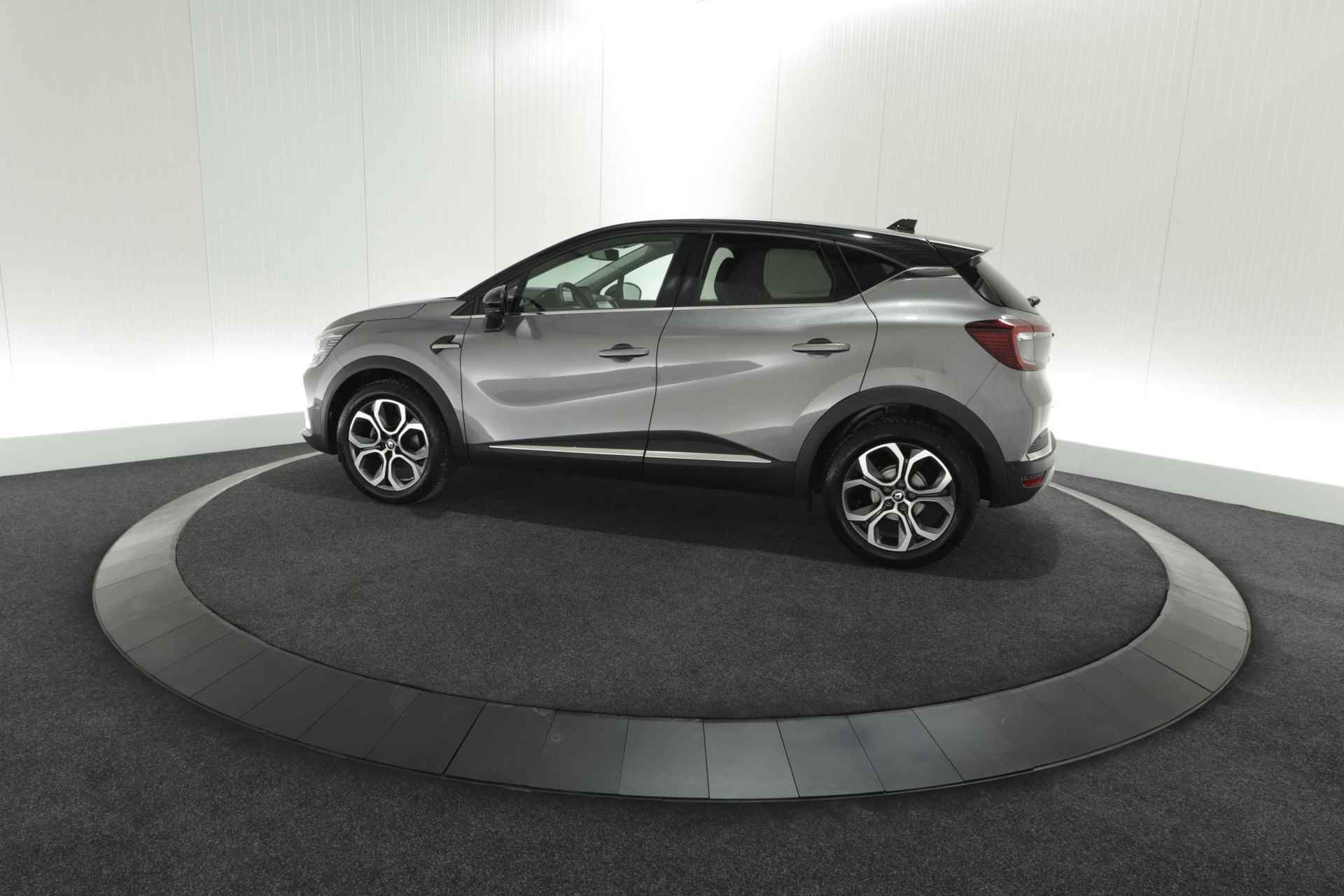 Renault Captur Mild Hybrid 140 EDC Techno | 360 Camera | 9.3 Inch Grootscherm | Stoelverwarming | Apple Carplay | 18 Inch Lichtmetalen Velgen - 74/81