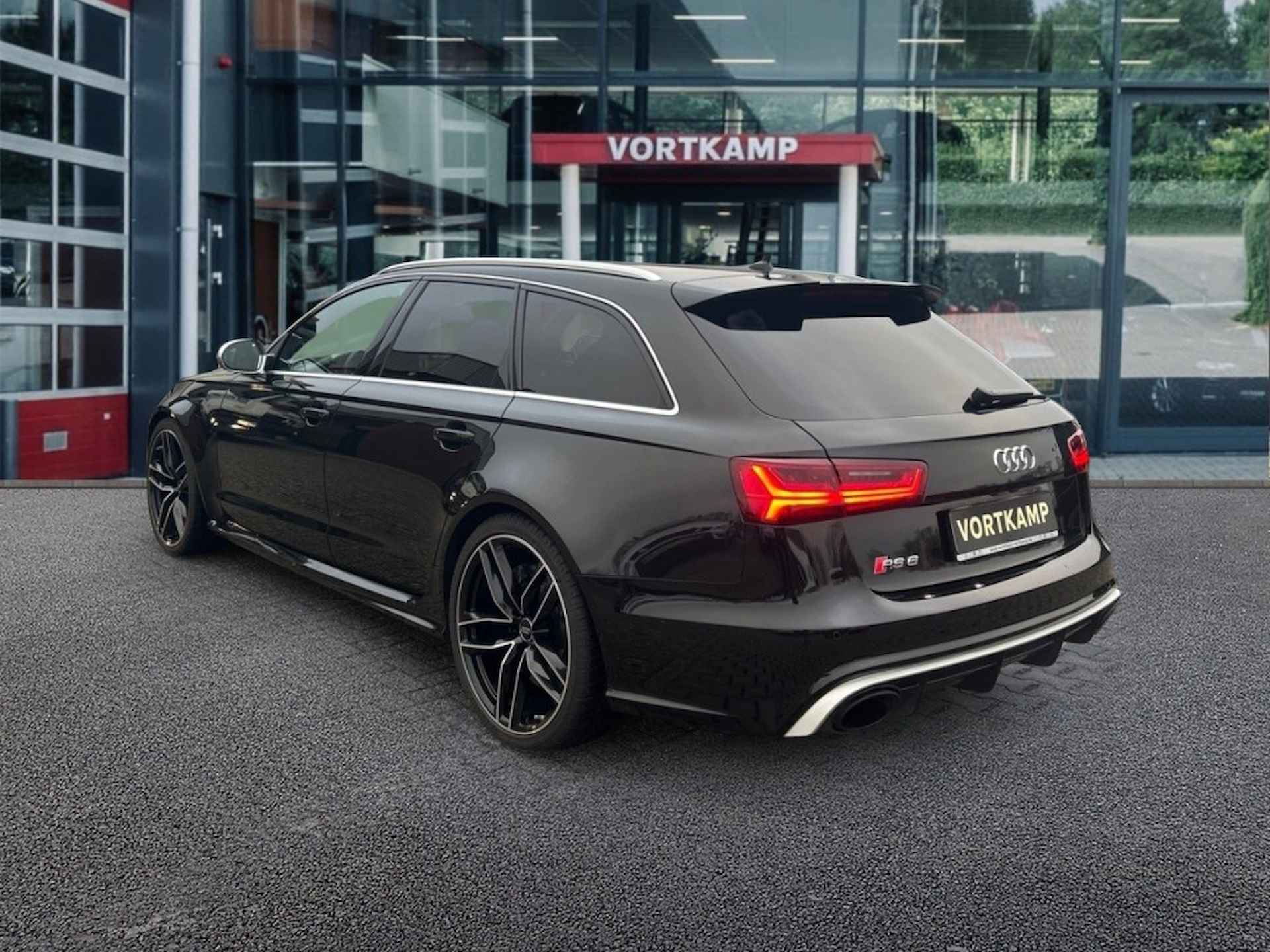 AUDI Rs6 4.0 TFSI QUATTRO AKRA-POVIC/PANO-DAK/HUD/CAMERA/LEDER/BOSE/ACC/ - 7/28