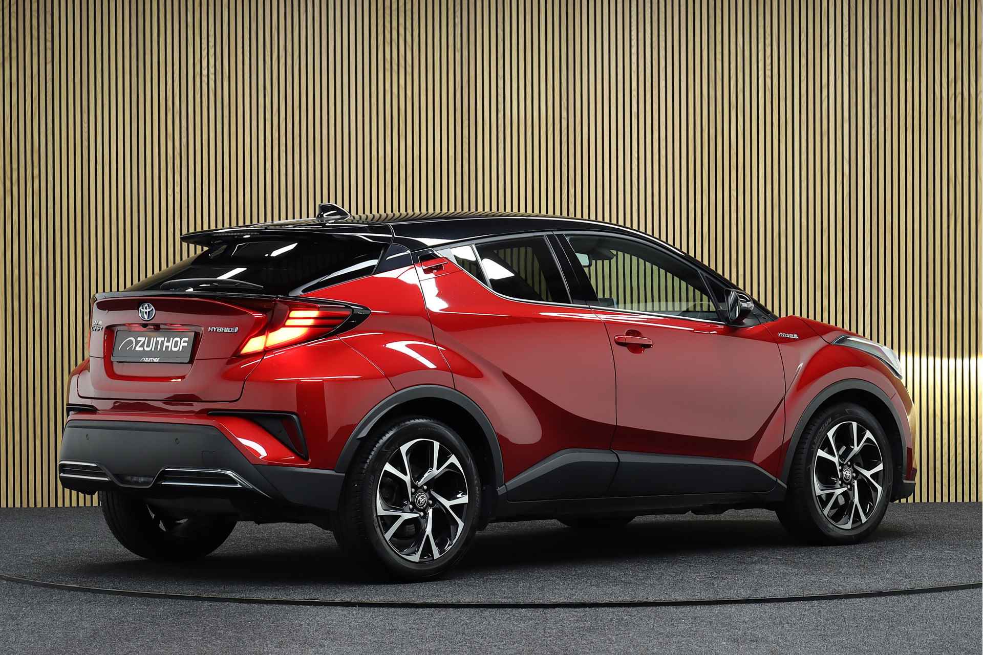 Toyota C-HR 2.0 Hybrid 184 PK Bi-Tone | Adaptive Cruise | Parkeerhulp | Maps Navigatie | Camera - 8/38