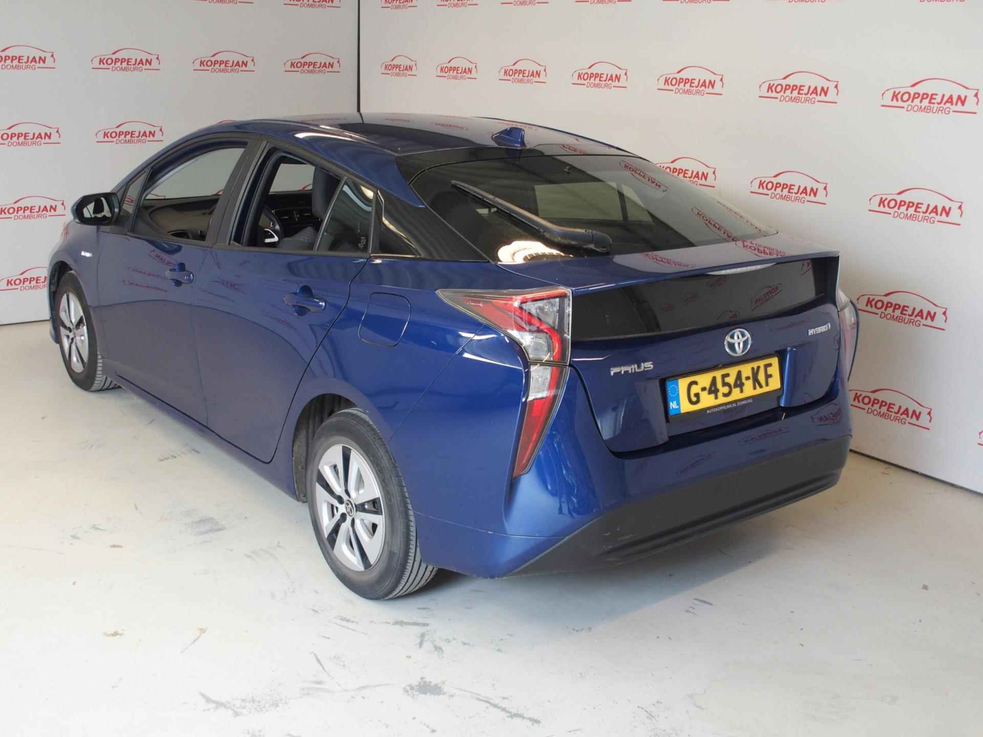 Toyota Prius 1.8 Active, Navigatie, ACC, Camera, - 5/21