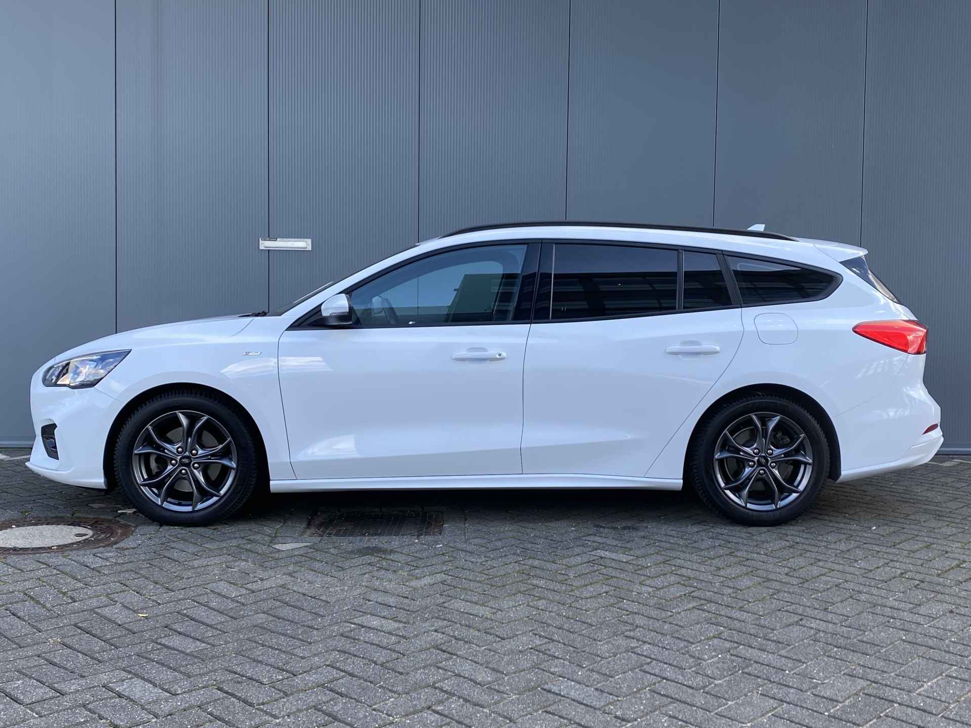 Ford Focus Wagon 1.0 EcoBoost 125pk ST-Line Business | LED | Airco | Carplay | Keyless | Navigatie | Sportstoelen | 17'' Lichtmetaal | Crui - 3/31