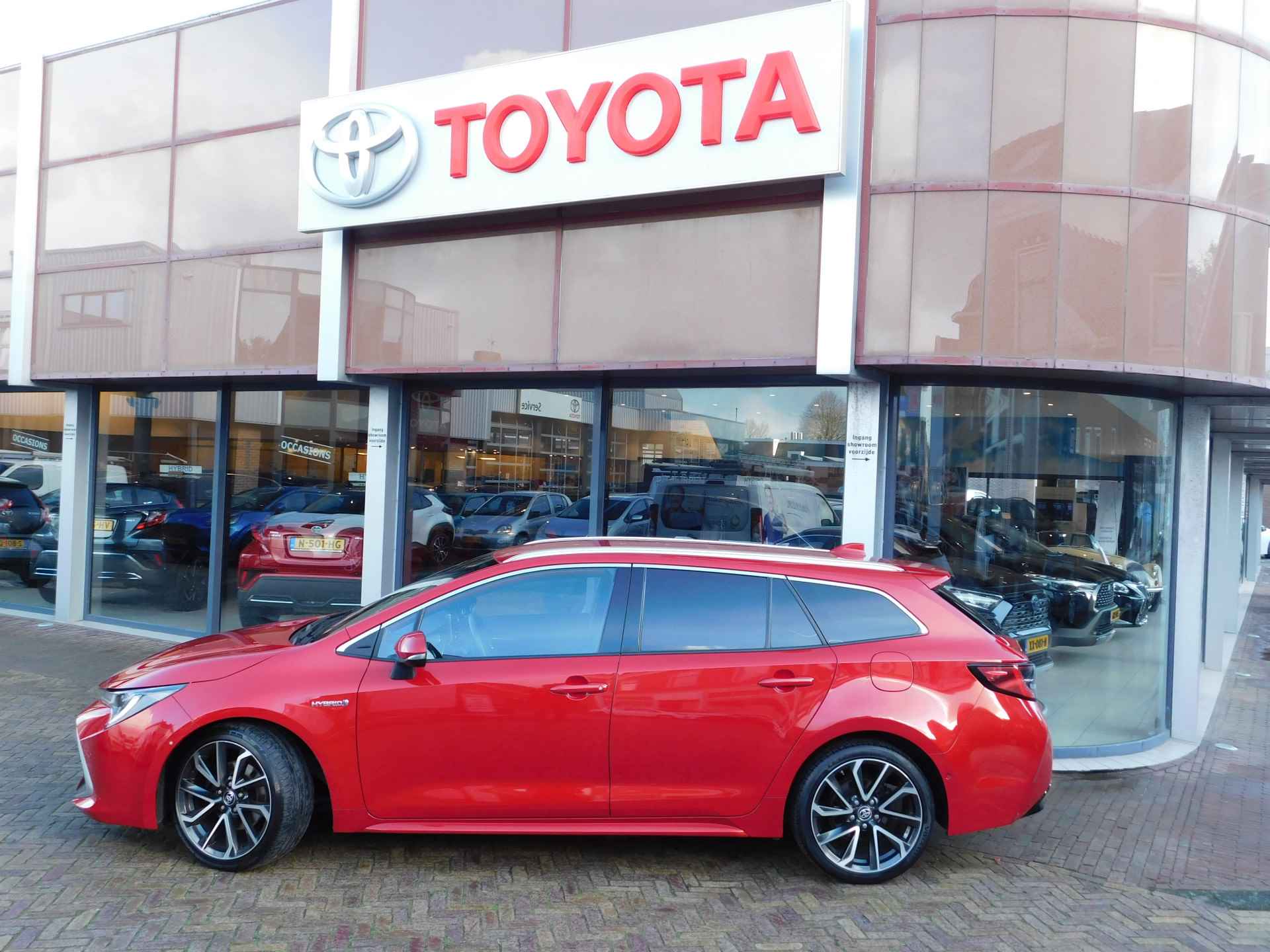 Toyota Corolla Touring Sports 2.0 Hybrid Executive - 3/58