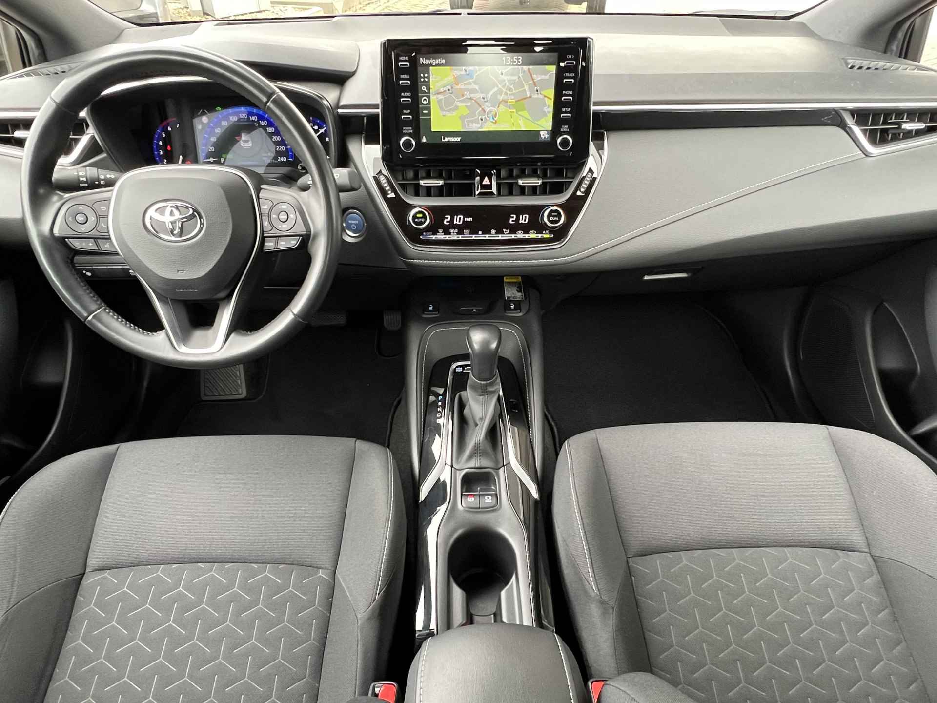 Toyota Corolla 1.8 Hybrid Business Intro Navigatie Camera Parkeersensoren V+A Adaptieve Cruise Control 17 Inch Velgen Stoelverwarming DAB Radio NL Auto 1e Eigenaar BTW - 9/44