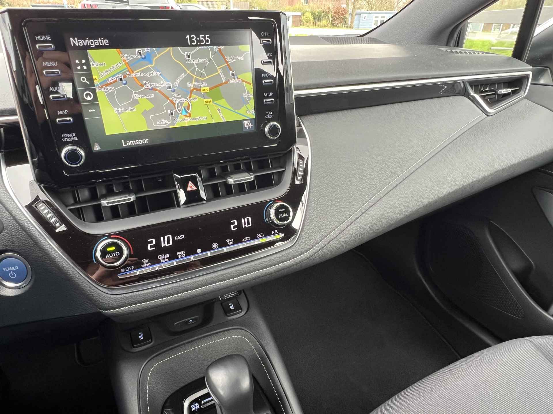Toyota Corolla 1.8 Hybrid Business Intro Navigatie Camera Parkeersensoren V+A Adaptieve Cruise Control 17 Inch Velgen Stoelverwarming DAB Radio NL Auto 1e Eigenaar BTW - 14/44