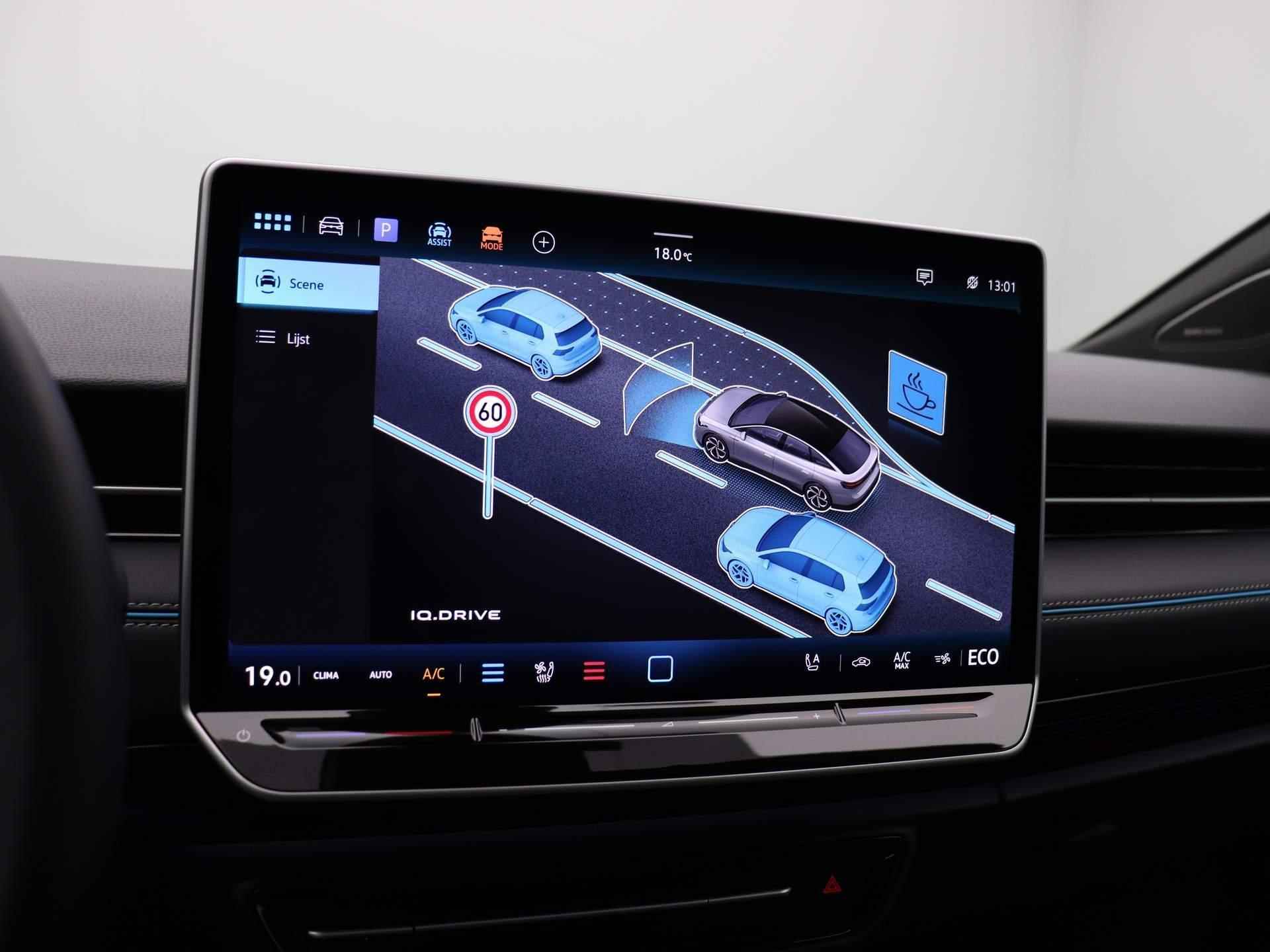 Volkswagen ID.7 Pro Business 77 kWh 286 PK | Demo | Navigatie | Apple Carplay | Android Auto | Head up display | Panoramadak | Lichtmetalen velgen | Warmtepomp | Achteruitrijcamera | - 29/49