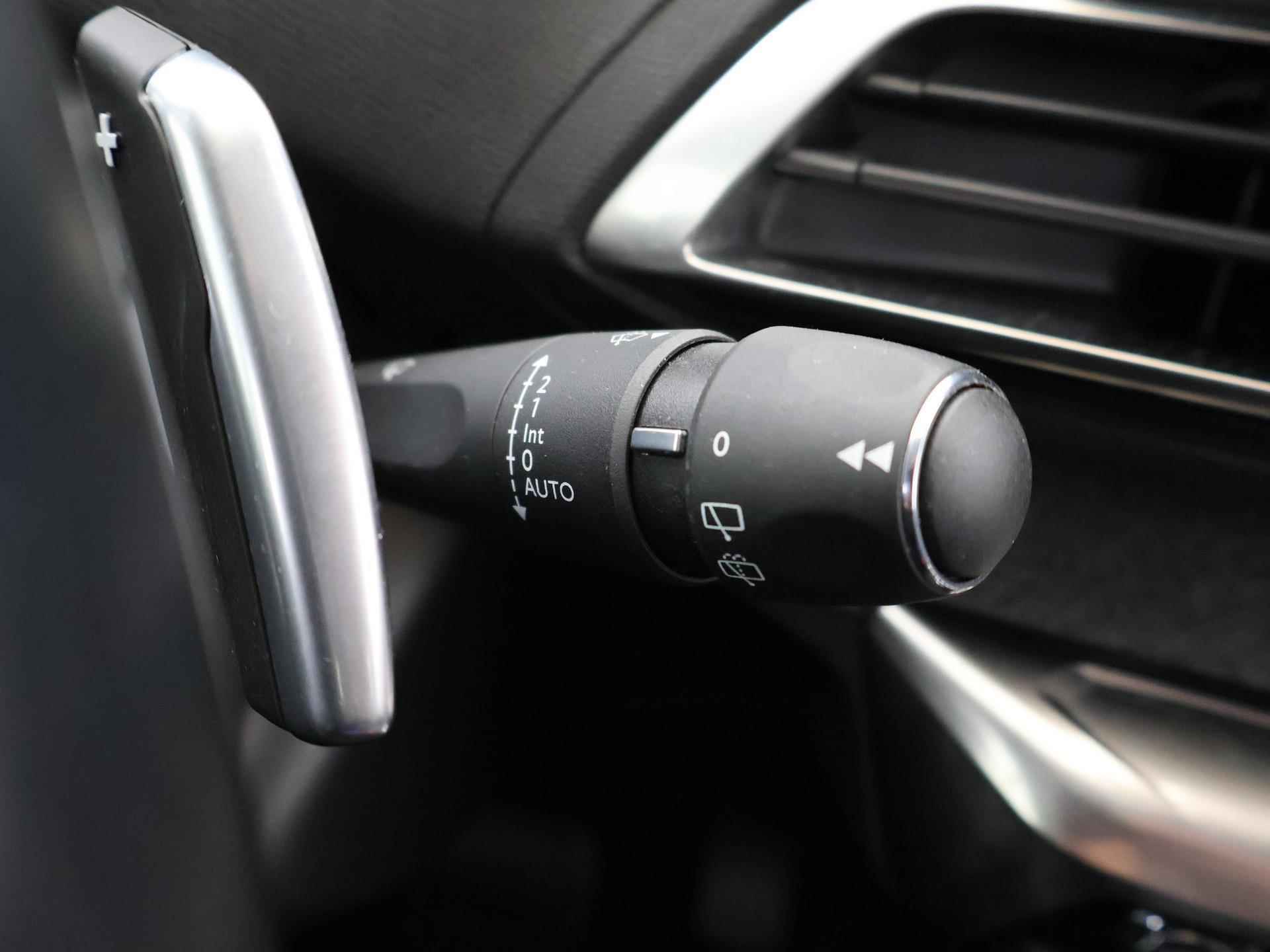 Peugeot 3008 1.2 PureTech Allure Pack | Nieuw Model | Navigatie | Stoelverwarming |Digitaal dashboard | Keyless Go | Parkeercamera | - 30/43