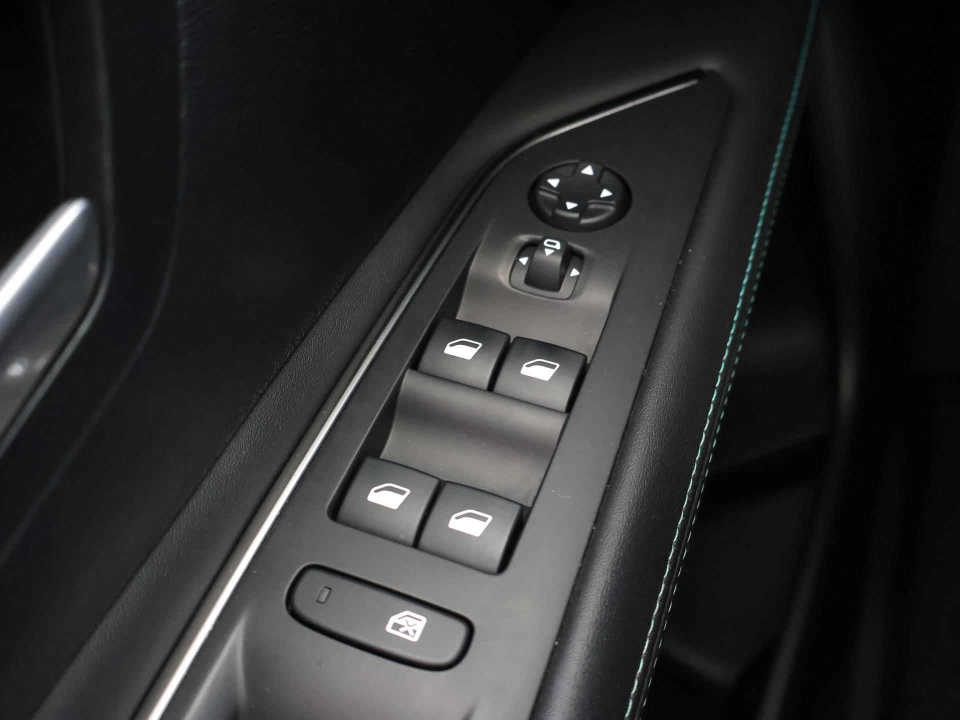 Peugeot 3008 1.2 PureTech Allure Pack | Nieuw Model | Navigatie | Stoelverwarming |Digitaal dashboard | Keyless Go | Parkeercamera | - 37/43