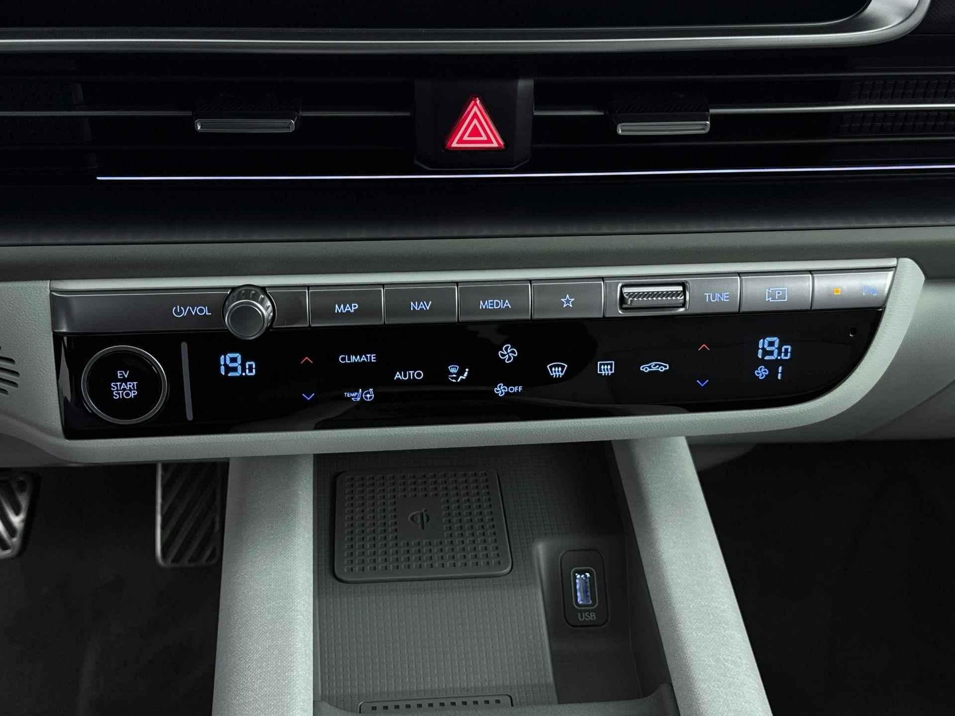 Hyundai IONIQ 6 Lounge 77 kWh | Incl. €3000,- Voorraadactie! | Memory | 360 Camera | Stoel + stuurverwarming | Head-up display | 20" Lm-wielen | - 14/28