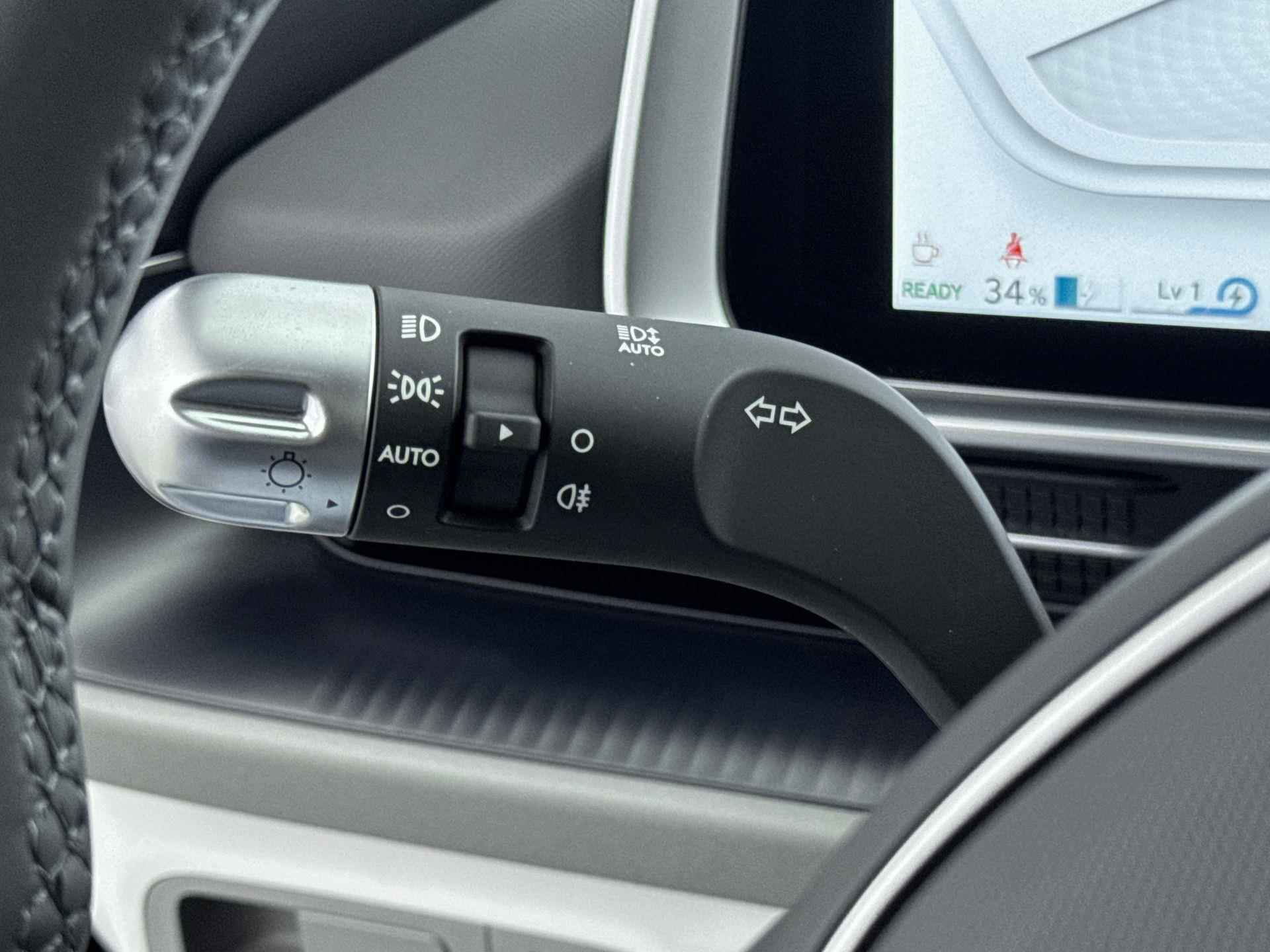 Hyundai IONIQ 6 Lounge 77 kWh | Incl. €3000,- Voorraadactie! | Memory | 360 Camera | Stoel + stuurverwarming | Head-up display | 20" Lm-wielen | - 15/28