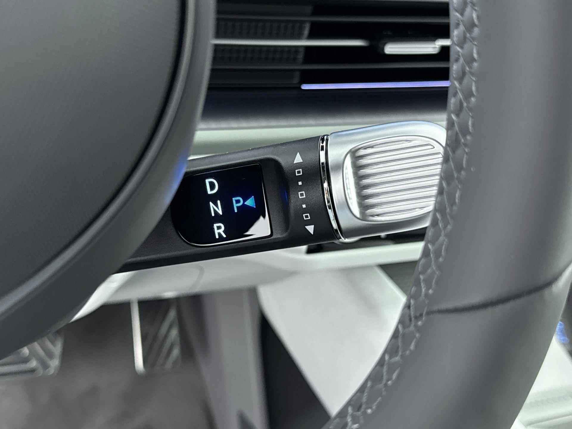 Hyundai IONIQ 6 Lounge 77 kWh | Incl. €3000,- Voorraadactie! | Memory | 360 Camera | Stoel + stuurverwarming | Head-up display | 20" Lm-wielen | - 22/28