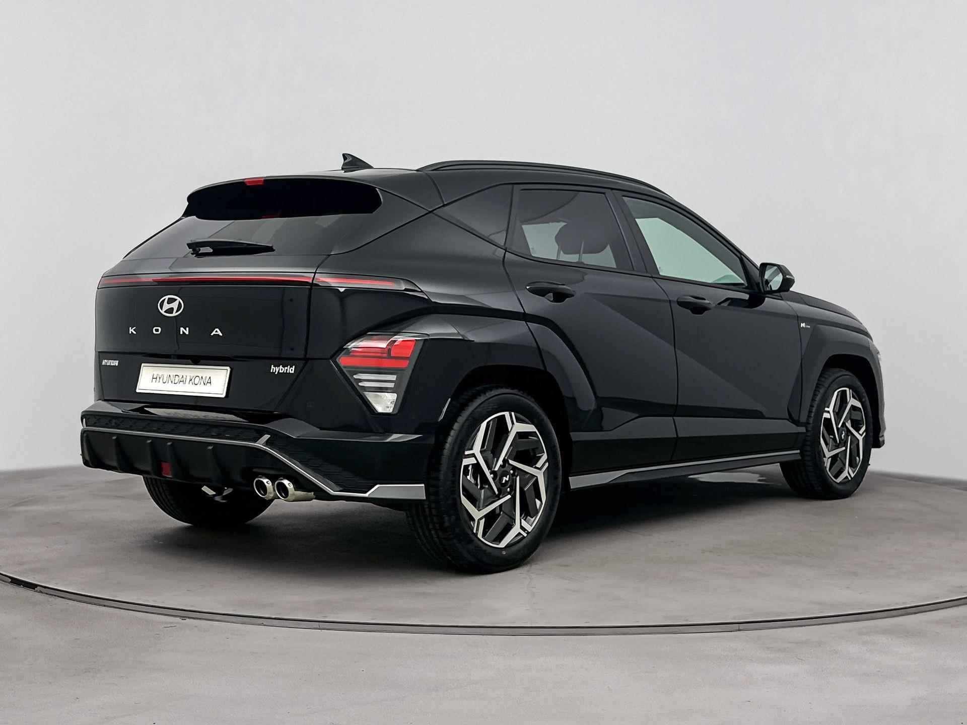 Hyundai Kona 1.6 GDI HEV N-LINE SKY | Incl. €2500,- Kenteken actie | Schuifdak | Stoel + stuurverwarming | Bluelink app | Navigatie | Camera | Adaptive cruise control | - 3/32