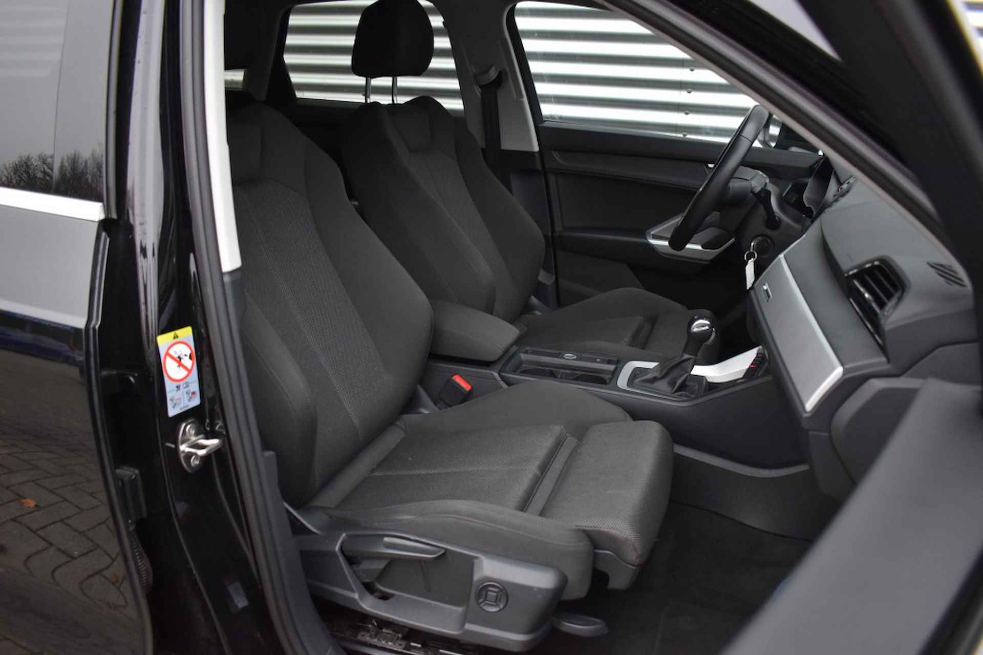 AUDI Q3 35 TFSI EDITION / VIRTUAL COCKPIT / EL. A-KLEP / SPORTSTOELEN - 45/47