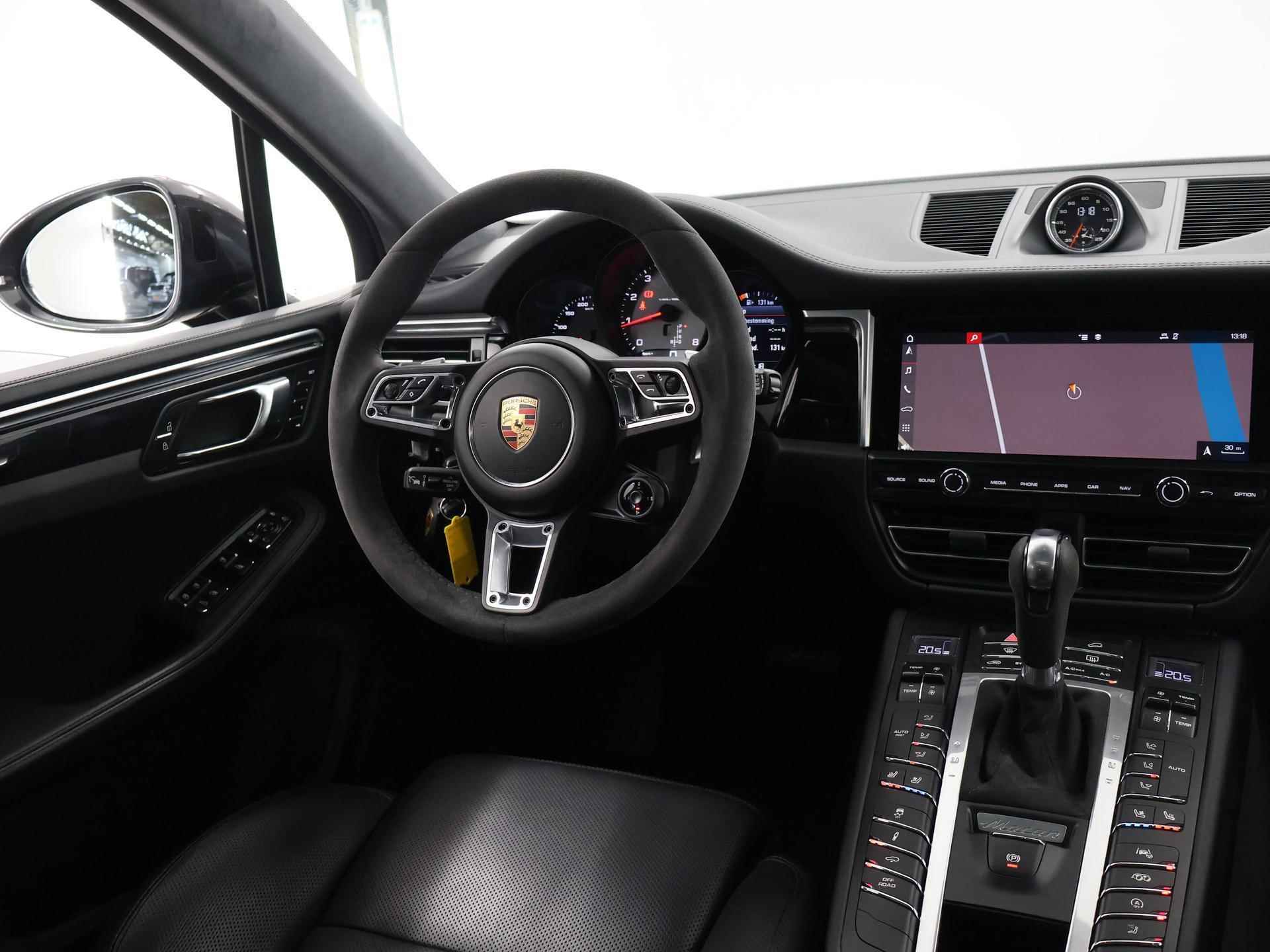 Porsche Macan 3.0 S | Nieuw Model | Sport Chrono | Adaptieve Cruise Control | Schuif/kanteldak | PASM | Adaptieve Sportstoelen 18-wegs | PDLS+ | PSM/PTM | PTV+ | Bose | Sport-Uitlaatsysteem | - 10/52