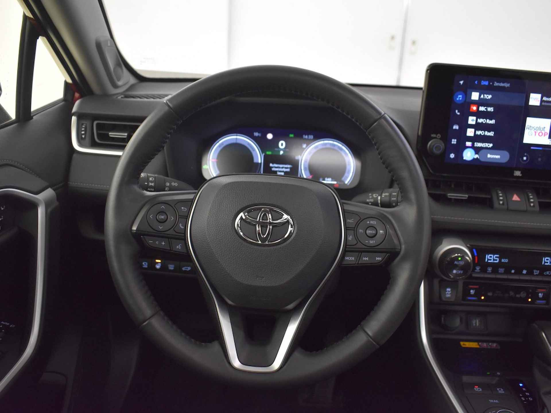 Toyota RAV4 2.5 Hybrid AWD Executive | JBL | Panorama schuif kanteldak - 22/38