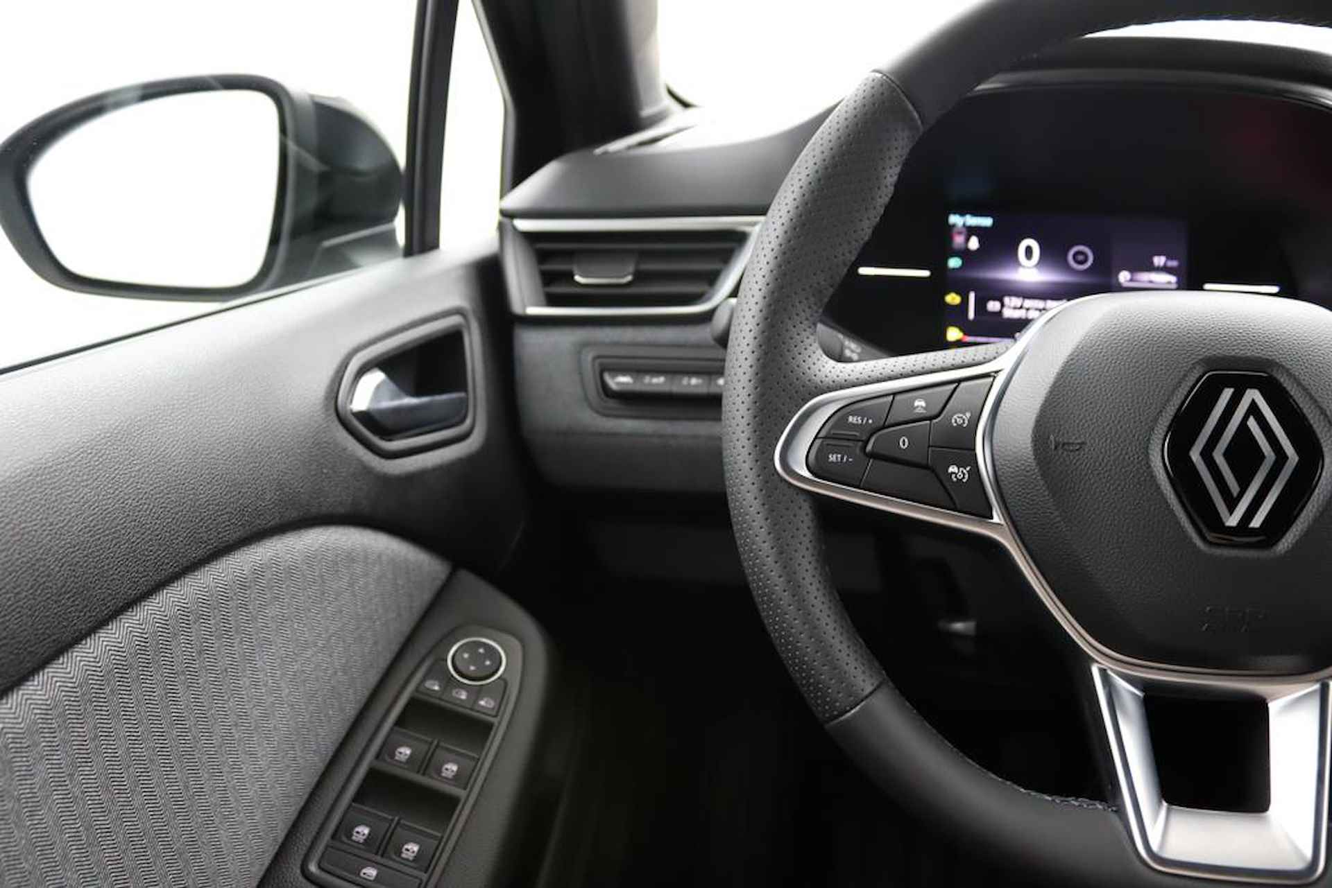 Renault Clio 1.0 TCe 90 GPF techno | Adaptieve Cruise Control | Camera | Stoelverwarming | Stuurwiel Verwarmd | Metallic Lak | Climate Control | NIEUW | FACELIFT | Apple Car Play | Android Auto | NAP | - 36/53