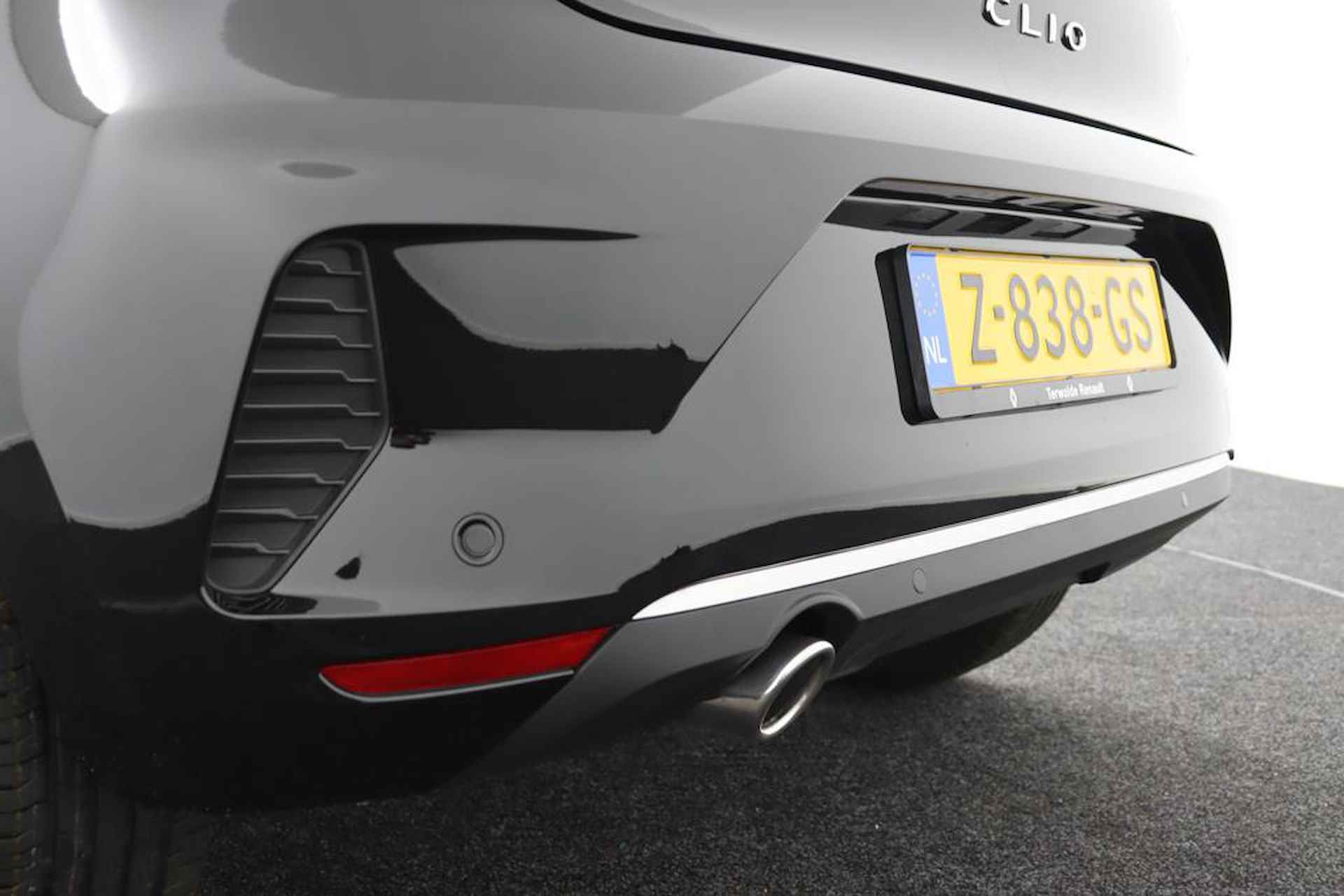 Renault Clio 1.0 TCe 90 GPF techno | Adaptieve Cruise Control | Camera | Stoelverwarming | Stuurwiel Verwarmd | Metallic Lak | Climate Control | NIEUW | FACELIFT | Apple Car Play | Android Auto | NAP | - 46/53