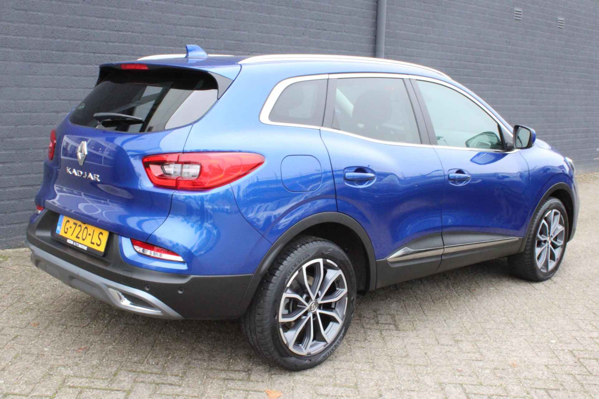 Renault Kadjar 1.3 TCe 140 PK Intens NL-Auto | Navigatie | Camera | Climate Controle | Cruise Control | LM-velgen | Parkeersensoren | 1e Eigenaar | Dealer onderhouden - 4/30