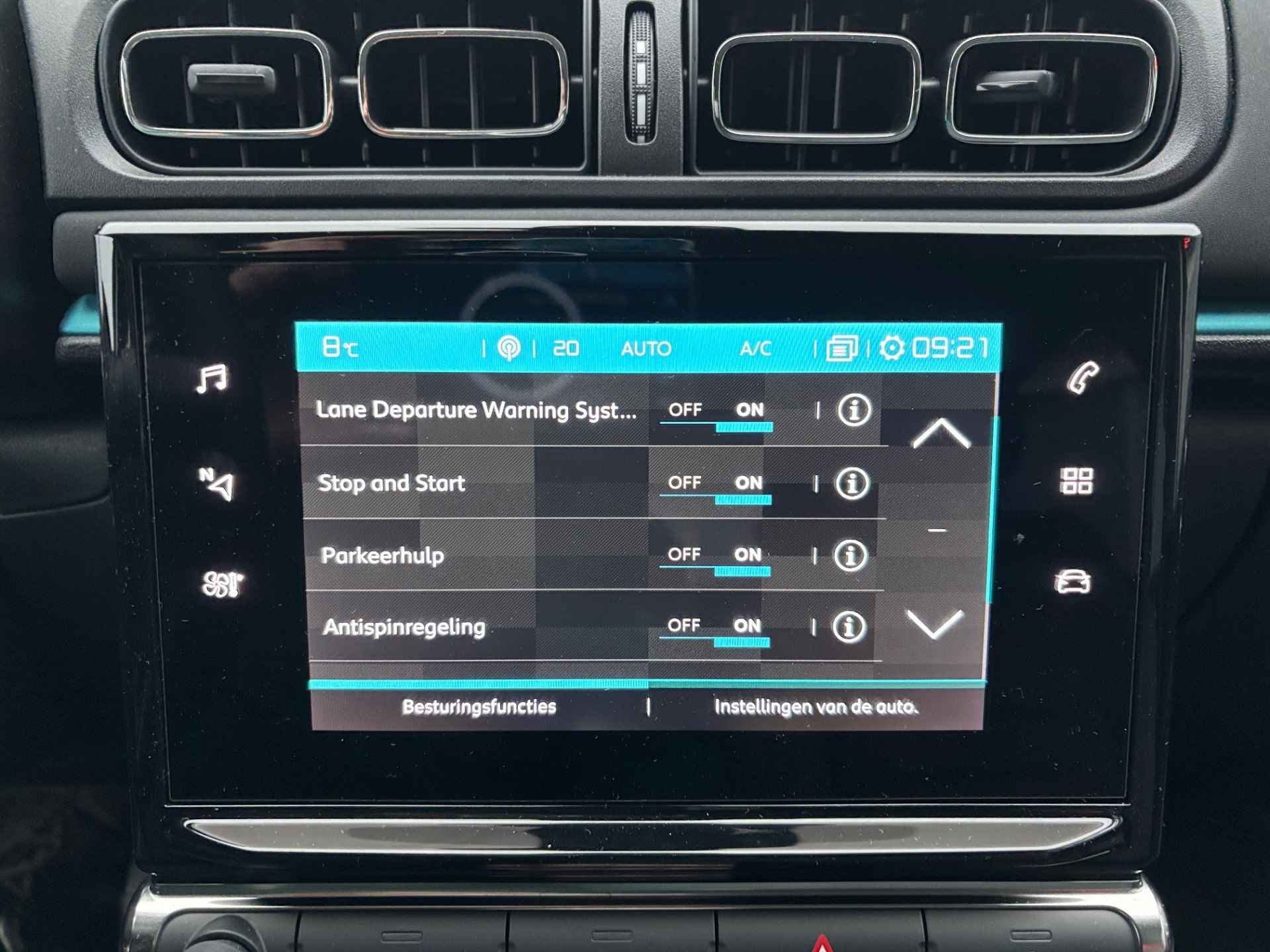 Citroën C3 1.2 PureTech 82pk Camera I Navi I Carplay - 32/39