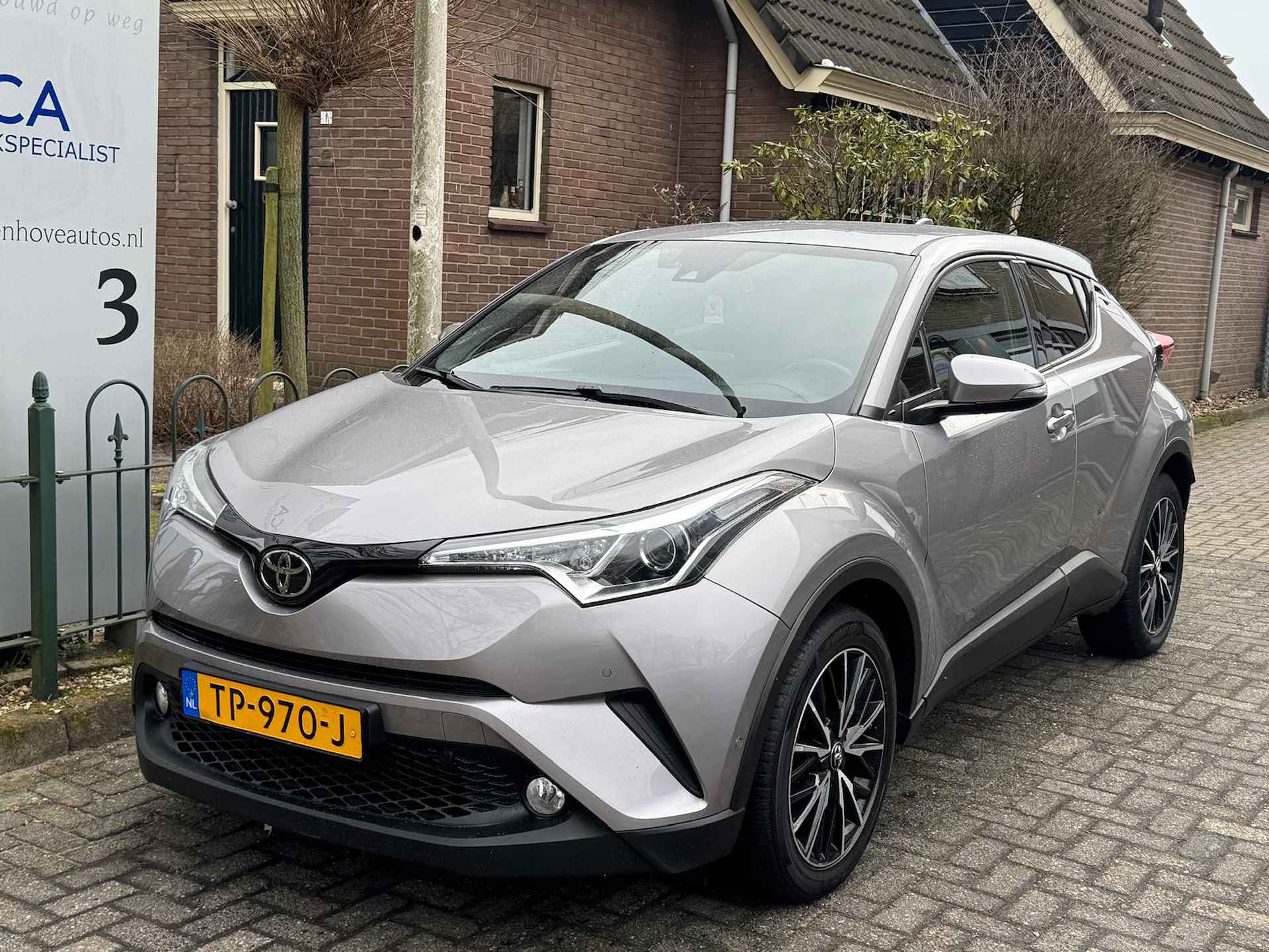 Toyota C-HR 1.2 Style Airco/Navigatie/JBL Sound/Camera - 3/44