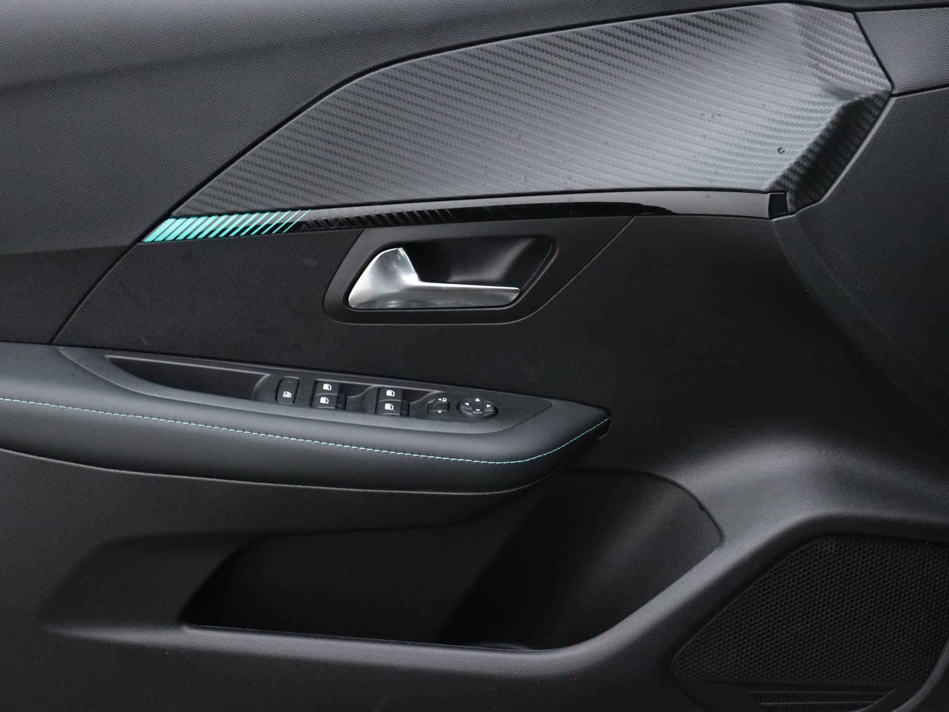 Peugeot 208 Allure Pack 100pk  | Navigatie | Camera | Climate Control | Cruise Control | Licht Metalen Velgen 16" - 24/39