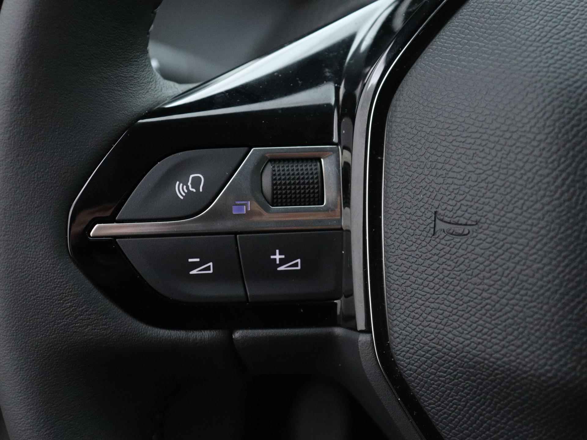 Peugeot 208 Allure Pack 100pk  | Navigatie | Camera | Climate Control | Cruise Control | Licht Metalen Velgen 16" - 26/39