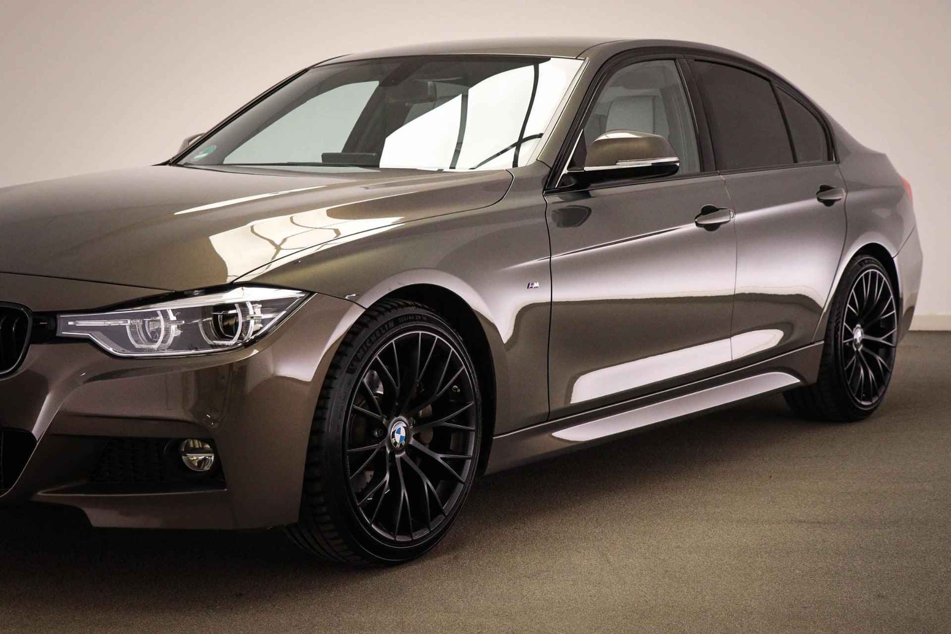 BMW 3-serie 340i M Sport | HIGH EXECUTIVE PACK | INDIVIDUAL | 19" - 16/64