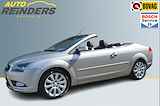 Ford FOCUS Coupe-cabriolet 2.0i Titanium + Airco/ Cruise/ Elektrisch stalen cabriodak/ Nieuwe APK!