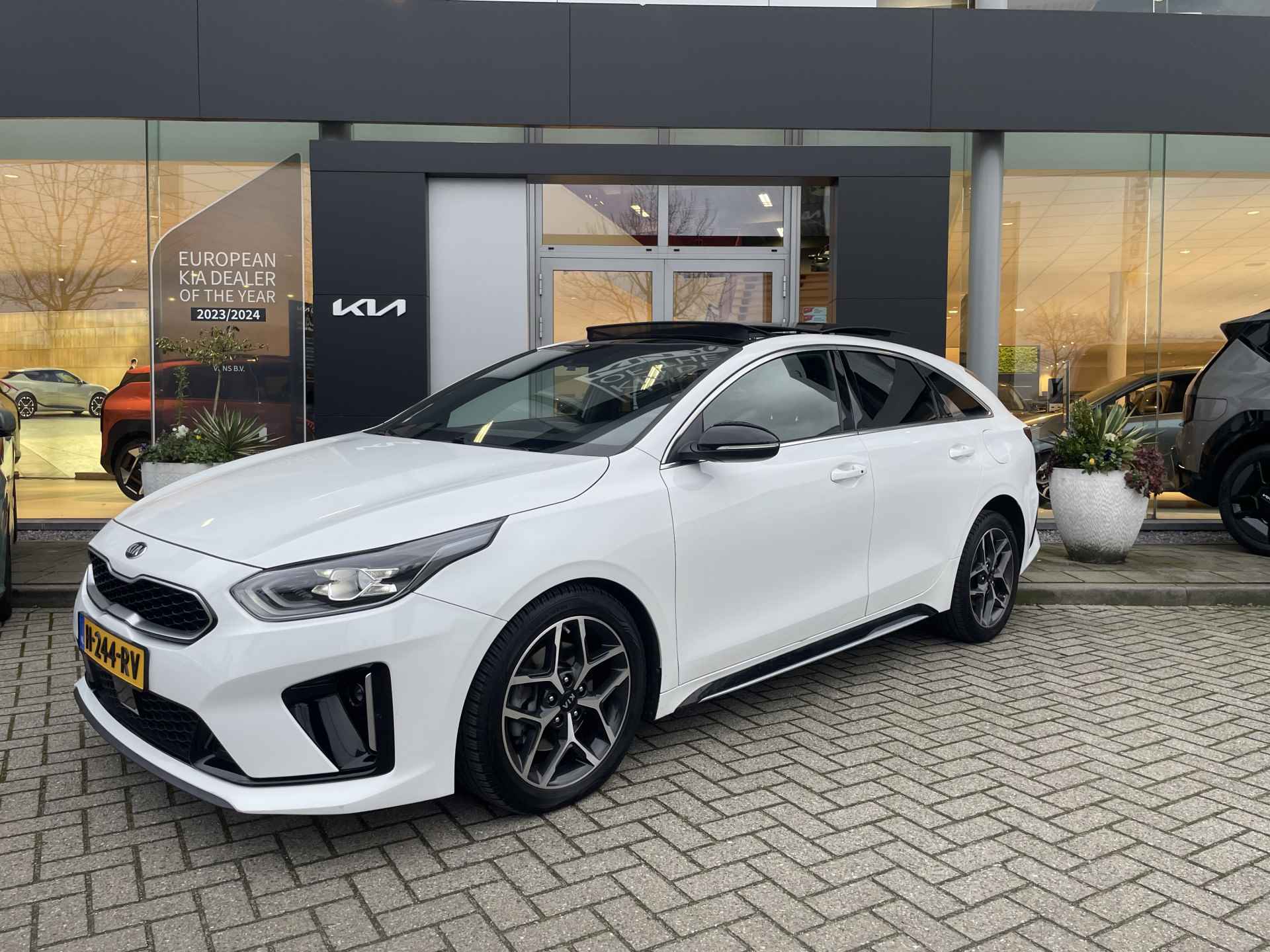 Kia Proceed