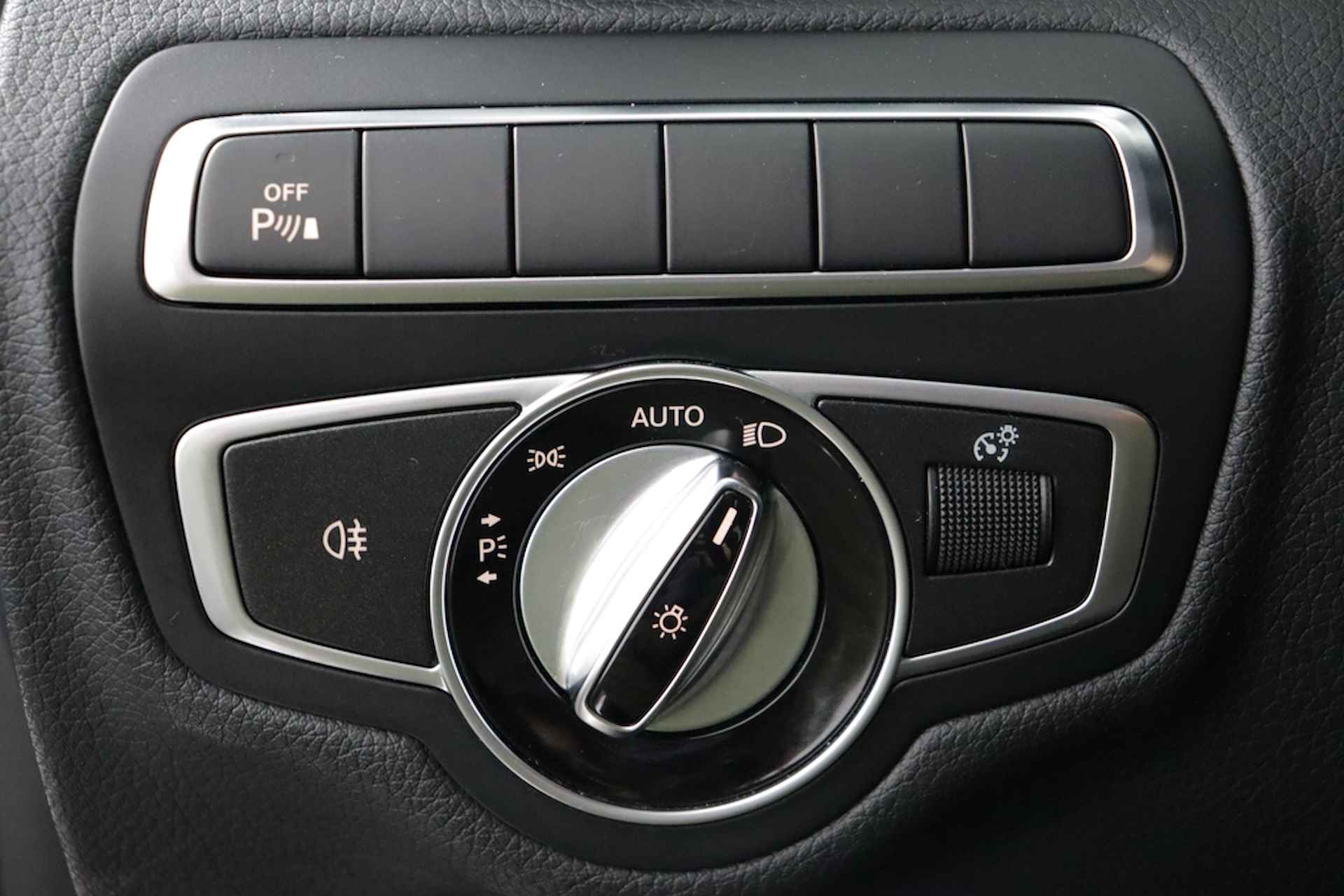 Mercedes-Benz C-Klasse Estate 350e Black Edition AMG Premium 279 PK, Orig.NL - 12 MND GARANTIE | Burmester | NAVI | PDC Camera | LED Plus -RIJKLAAR - 30/51