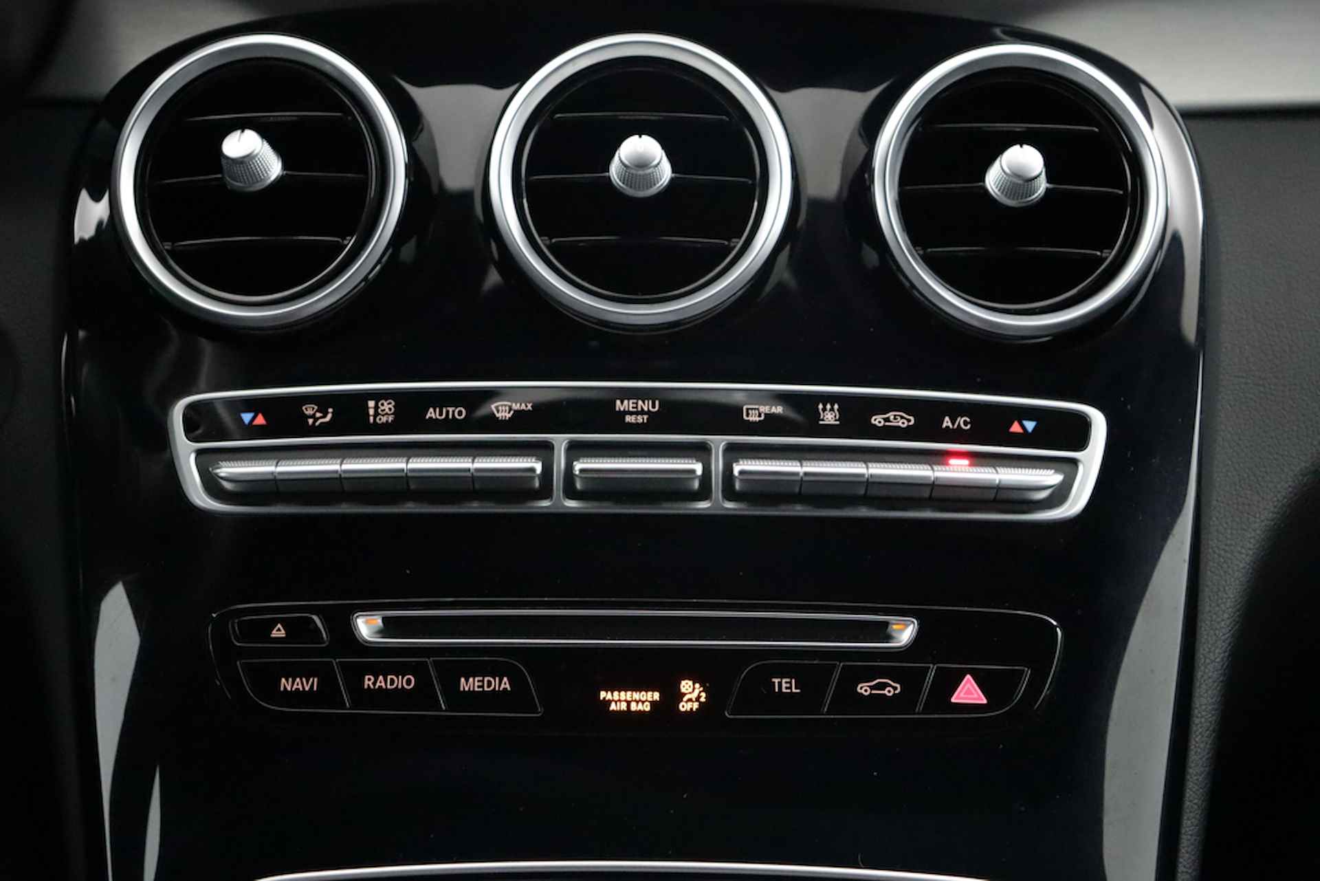 Mercedes-Benz C-Klasse Estate 350e Black Edition AMG Premium 279 PK, Orig.NL - 12 MND GARANTIE | Burmester | NAVI | PDC Camera | LED Plus -RIJKLAAR - 41/51