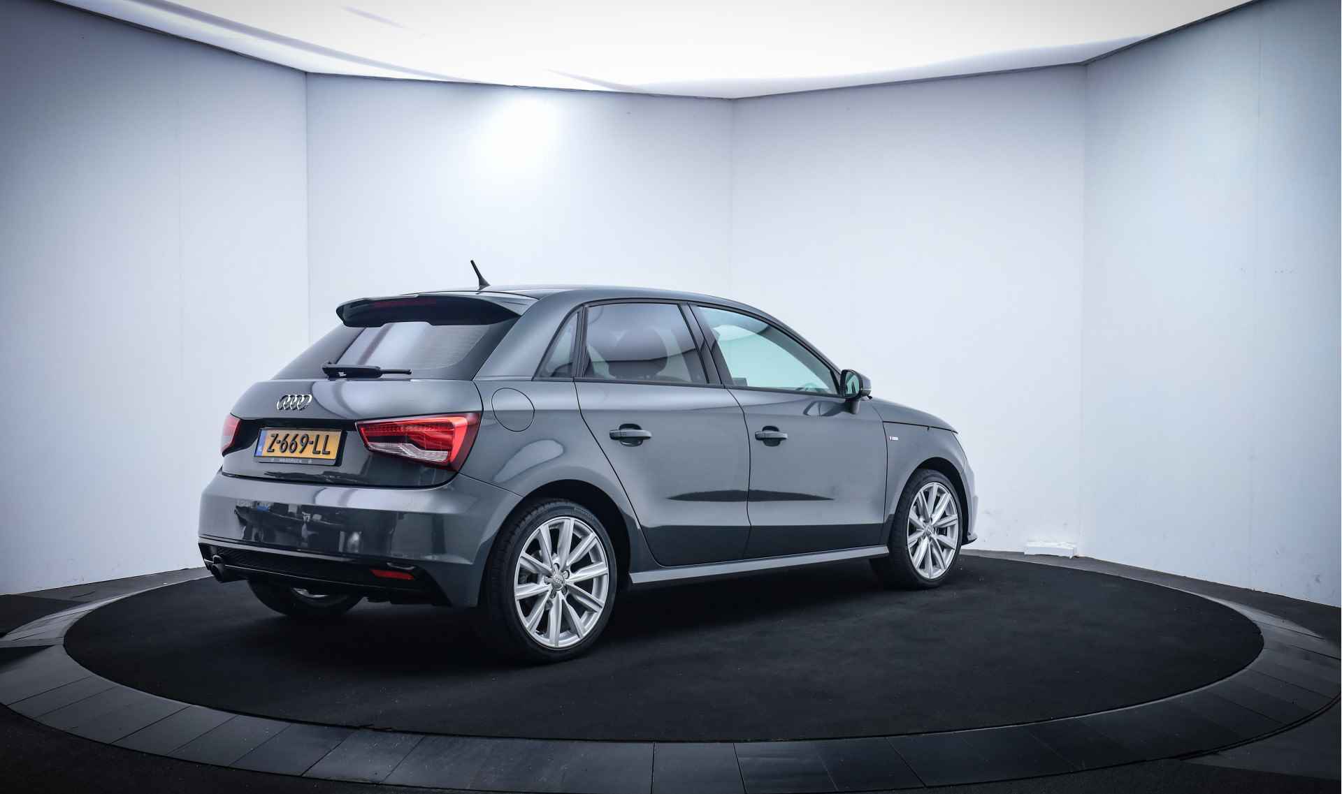 Audi A1 Sportback 1.0TFSI S-Line BOSE/CLIMA/ELEK PAKKET/BLUETOOTH/LMV 17'' - 5/22