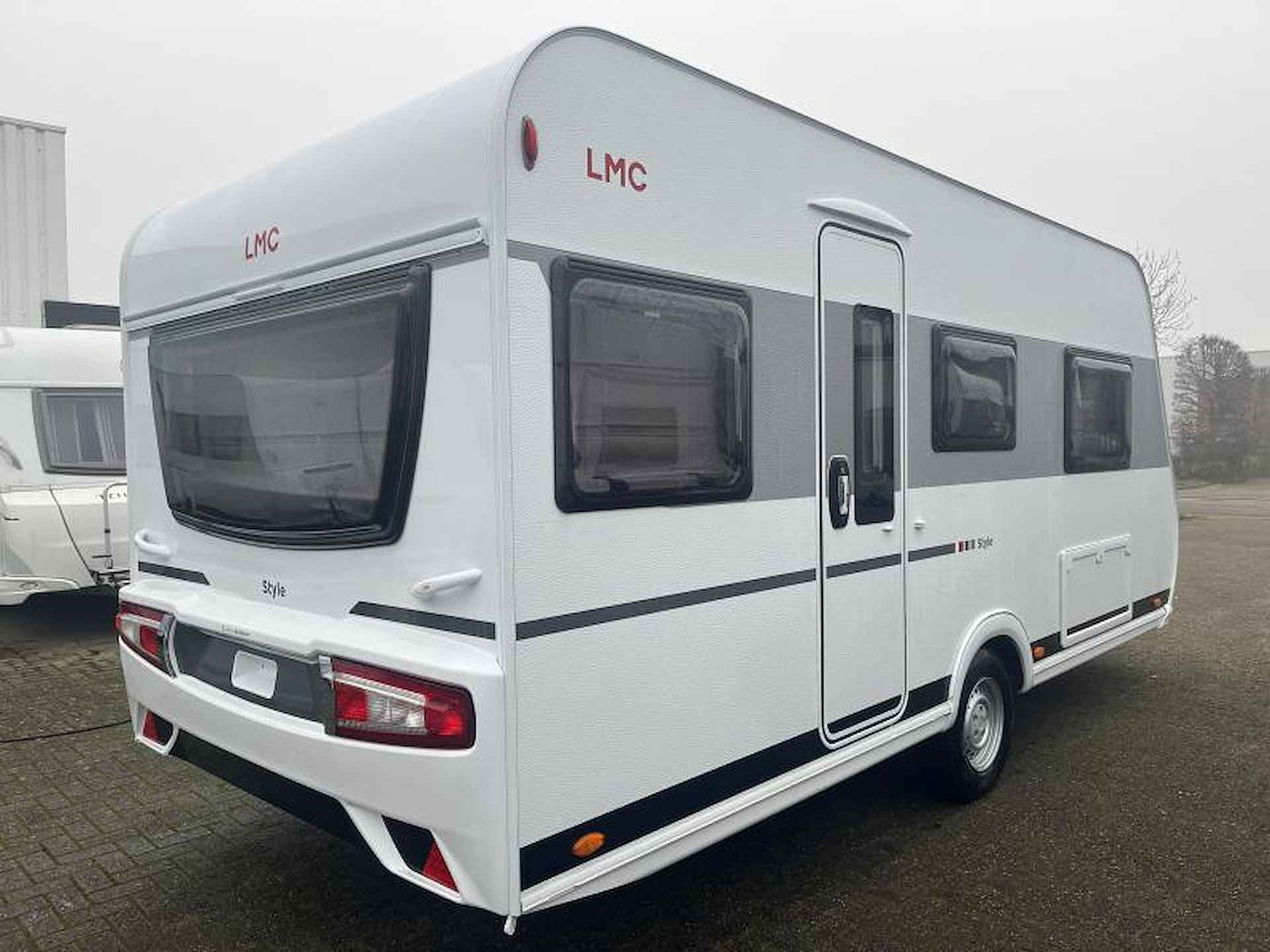 LMC Style 460 E Model 2025 - 3/14