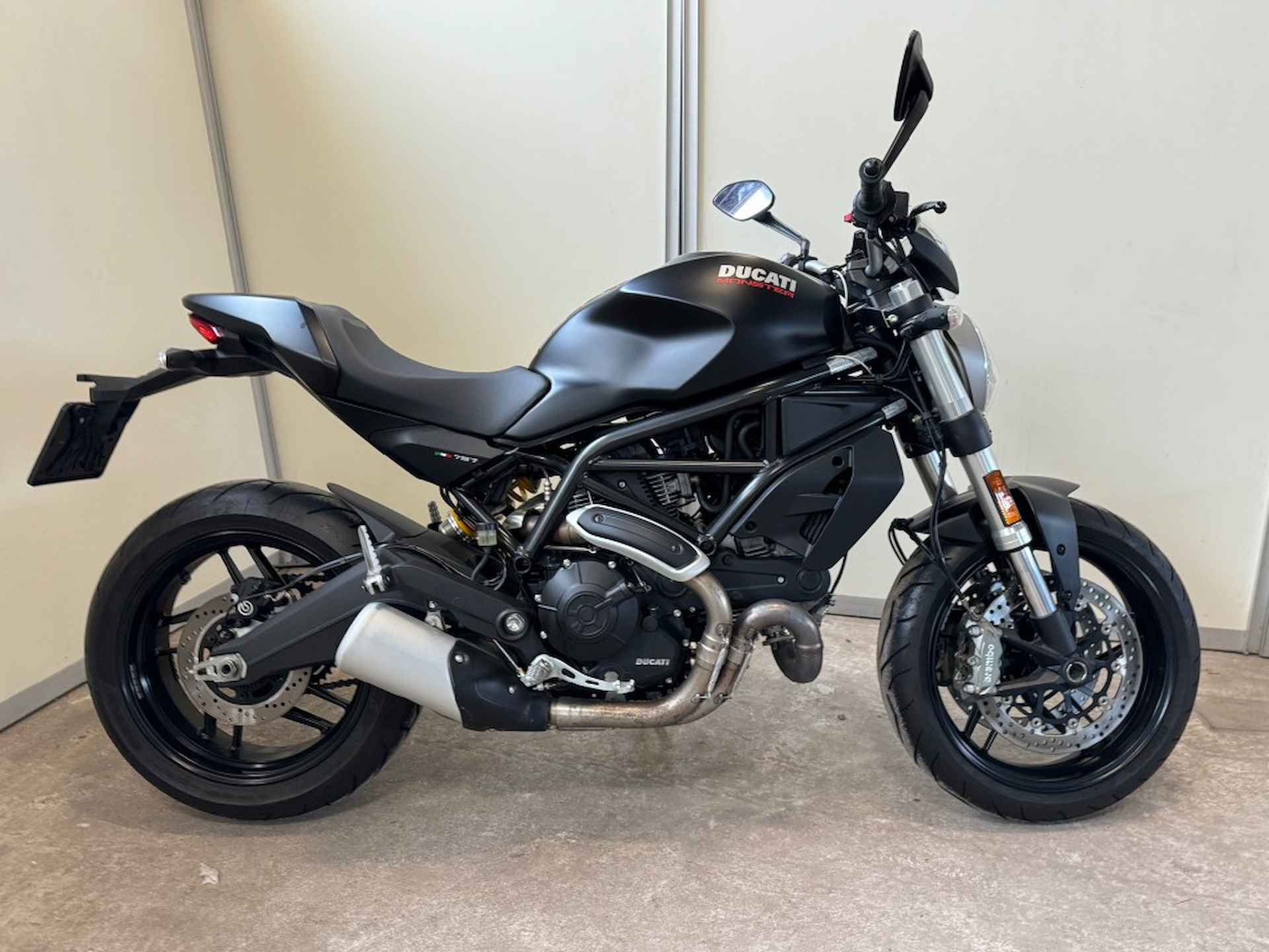 DUCATI Monster 797 Plus MONSTER 797 PLUS 2560 KM!!! - 10/13