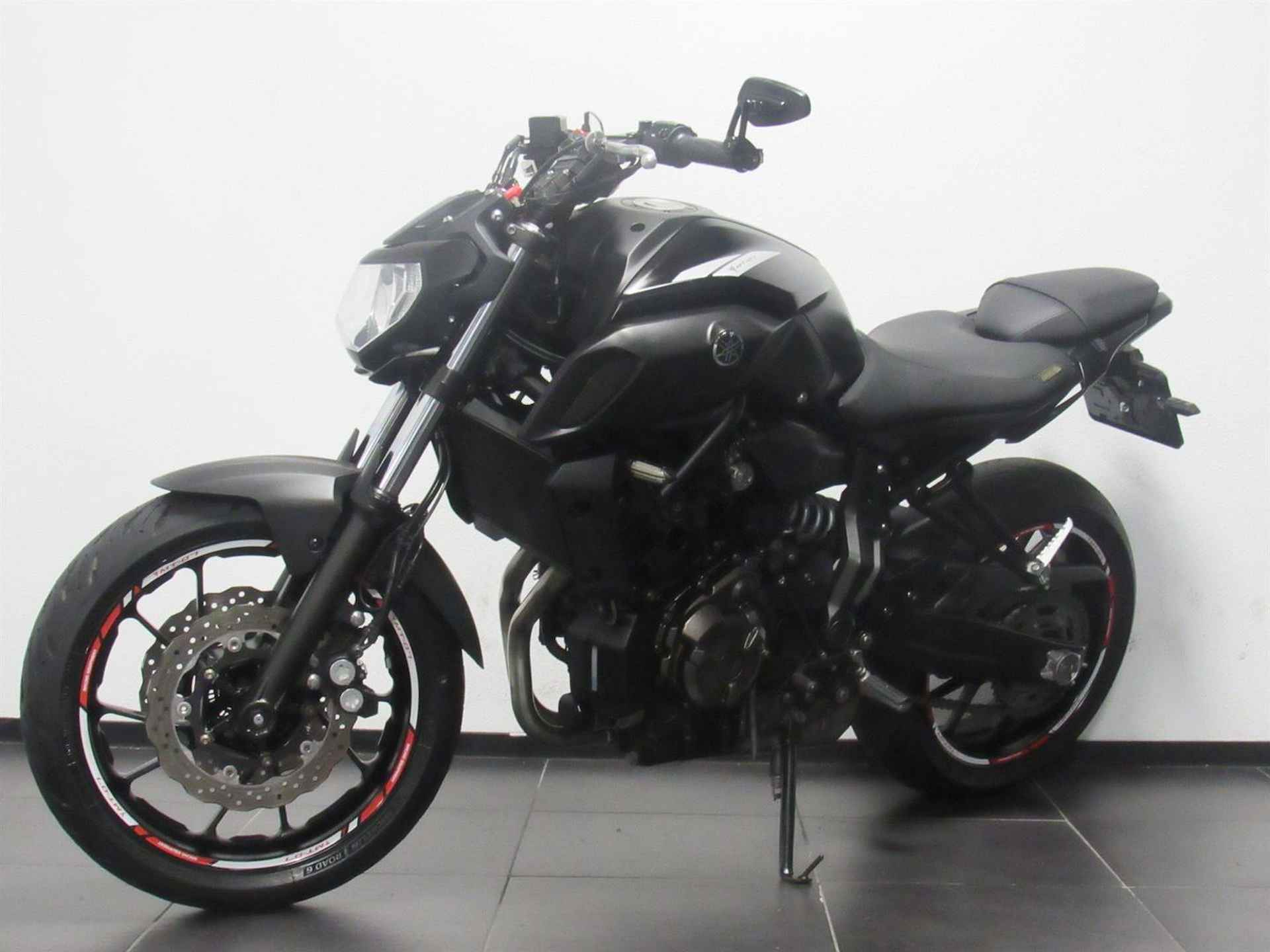 Yamaha MT-07 ABS - 2020 - 3/7