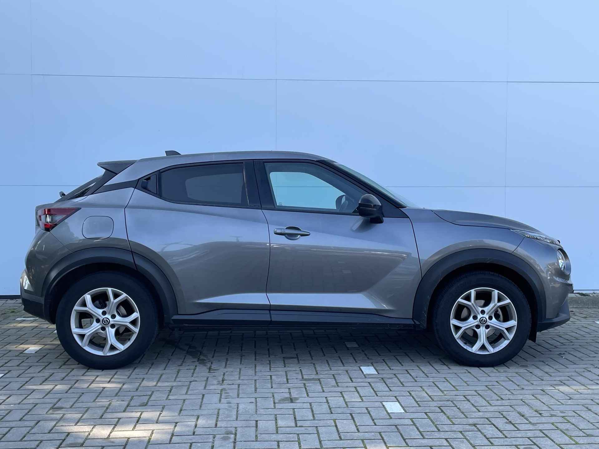 Nissan Juke 1.0 DIG-T 114 N-Connecta / Navigatie / Climate Control / Lichtmetalen Velgen / Privacy Glass / LED - 11/28