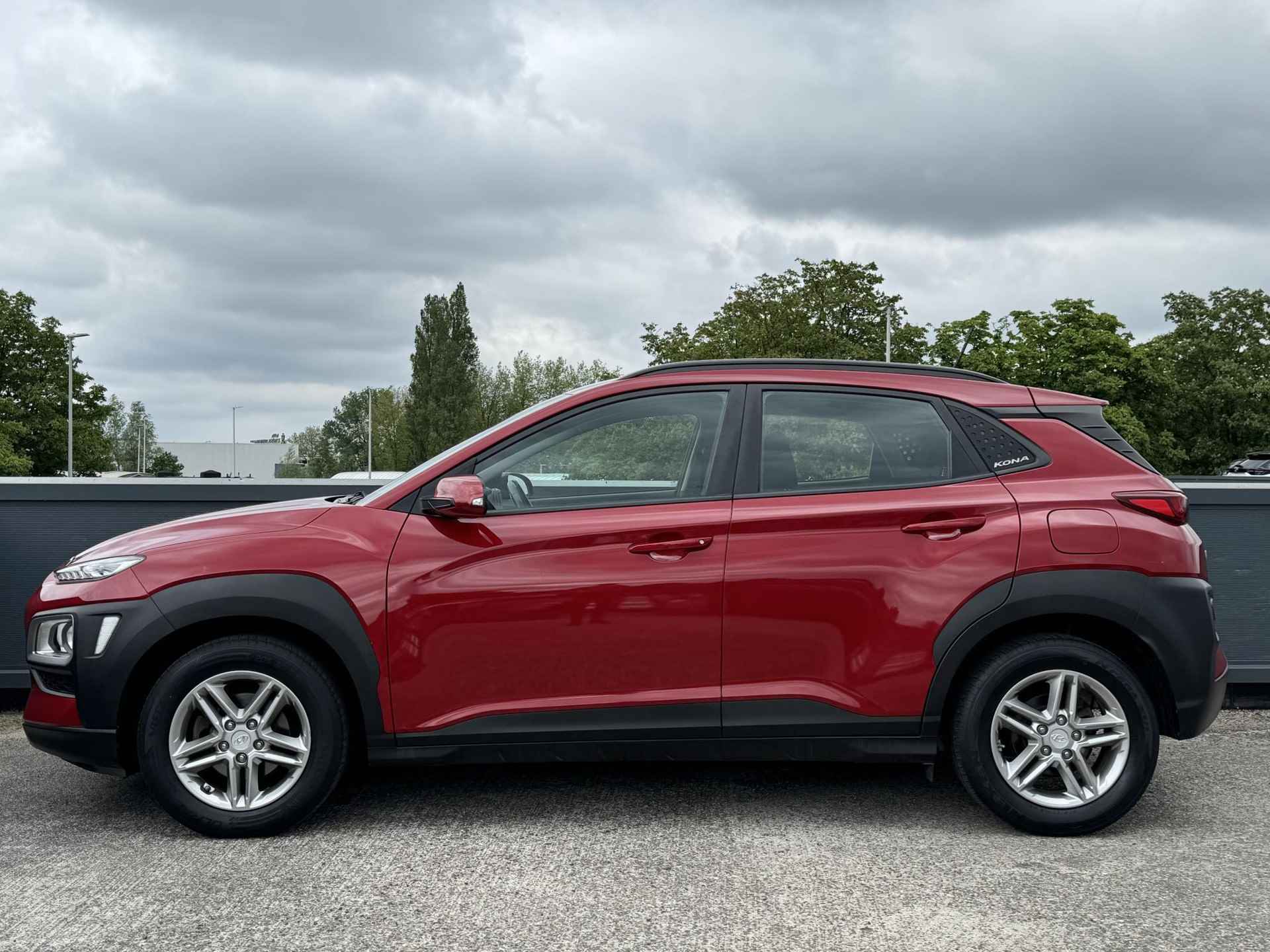 Hyundai Kona 1.0 T-GDI Comfort || Camera | Multimedia incl Apple & Android systeem | Climate Control | LMV || - 4/32