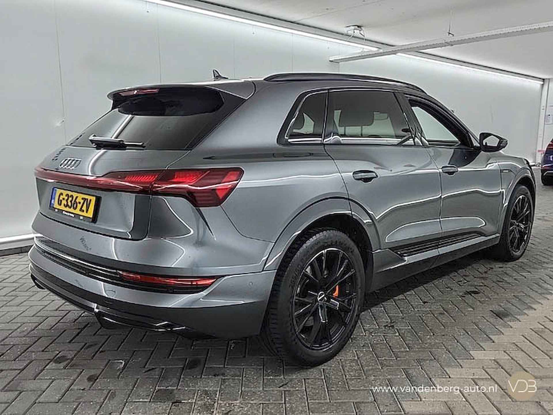 Audi e-tron 50 Quattro 3x S-Line Black Edition Origineel NL - 4/10