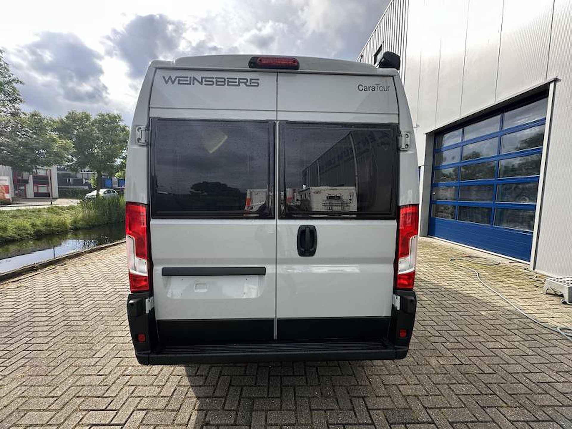 Weinsberg CaraTour 600 ME lengtebedden, automaat - 16/19