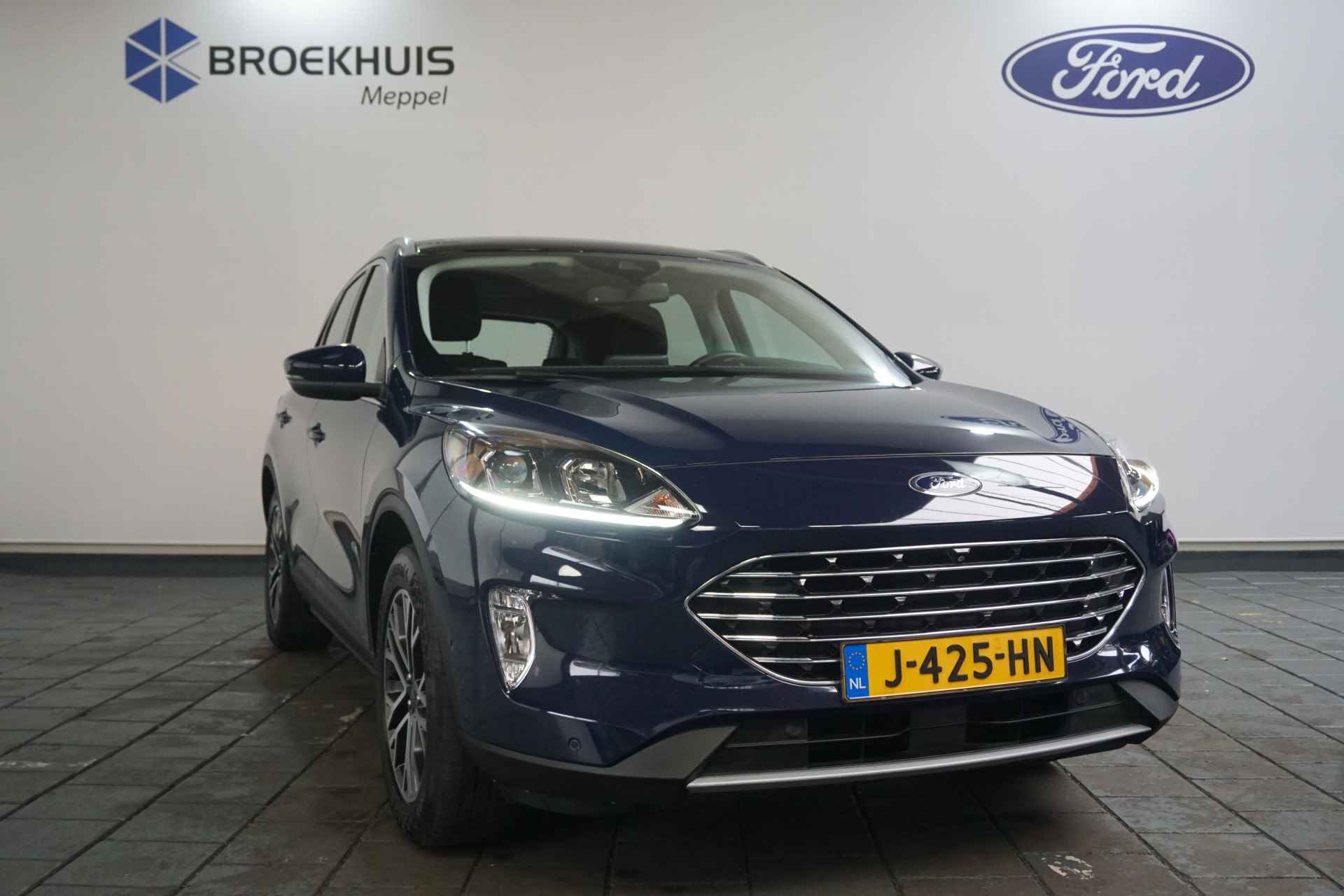 Ford Kuga 2.5 PHEV Titanium | Trekhaak Wegklapbaar | Pano Dak | Adaptive Cruise | Winter Pakket | Dodehoek Detectie | - 8/57