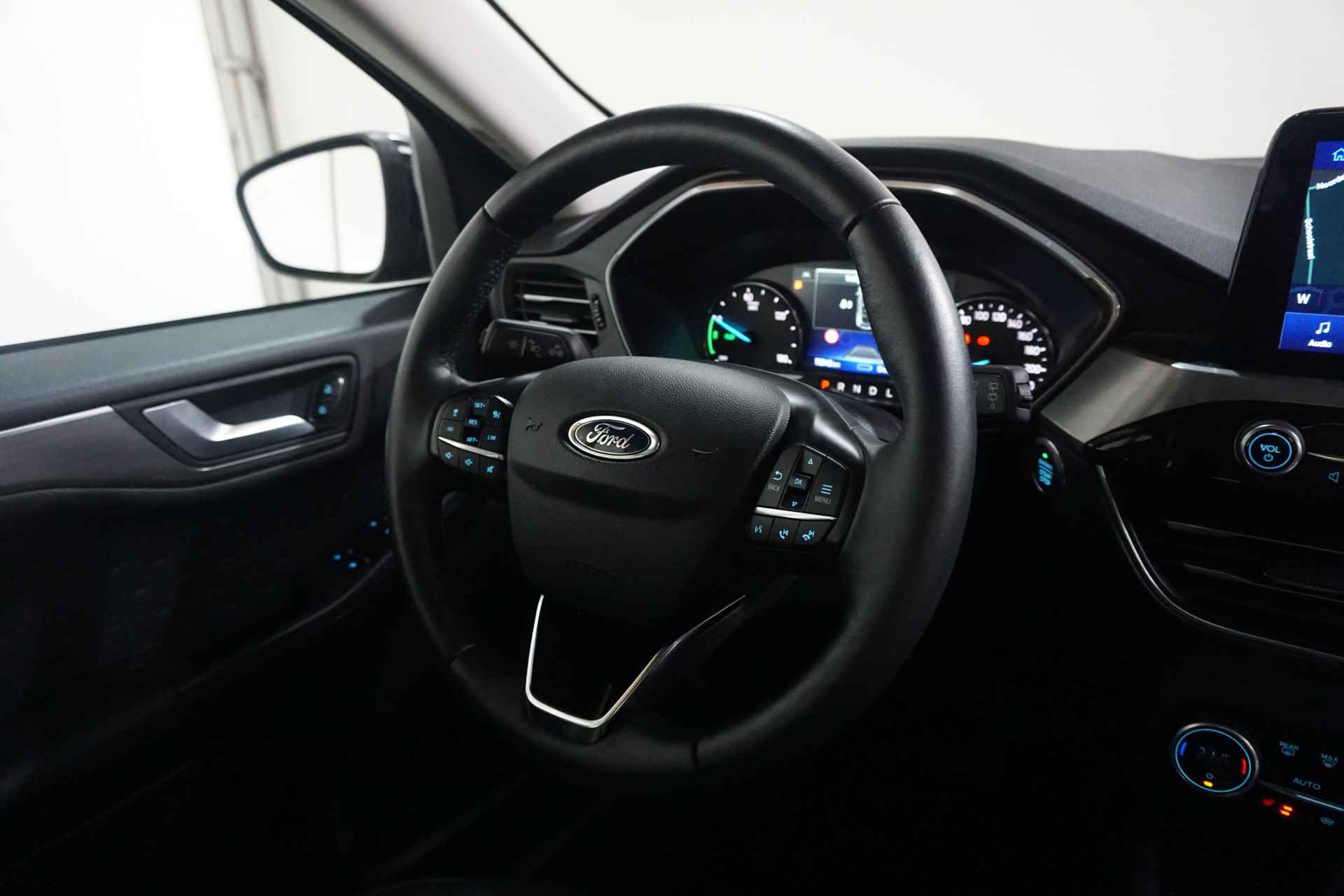 Ford Kuga 2.5 PHEV Titanium | Trekhaak Wegklapbaar | Pano Dak | Adaptive Cruise | Winter Pakket | Dodehoek Detectie | - 12/57