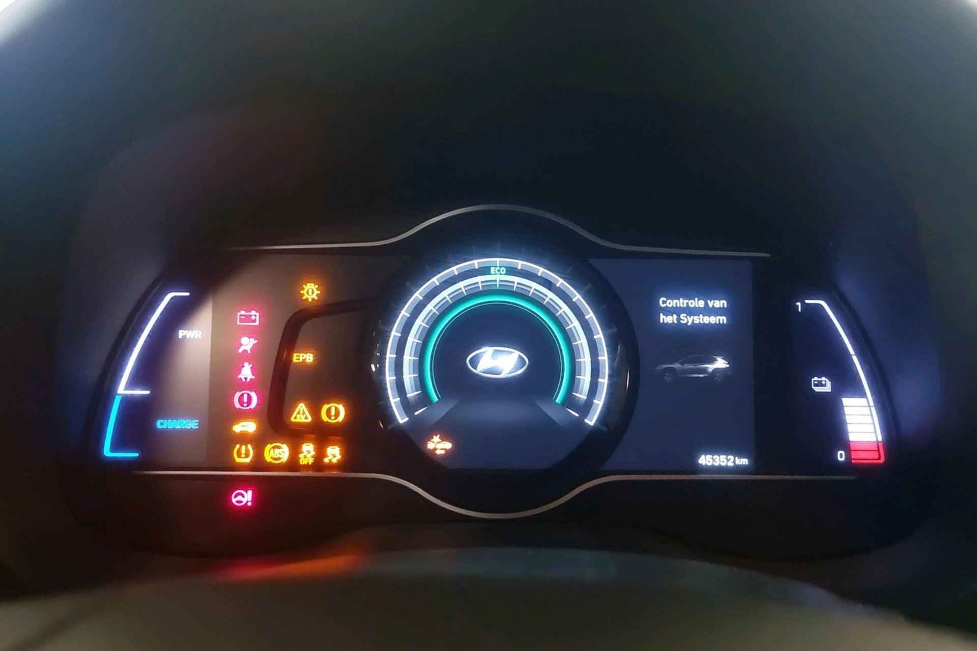 Hyundai KONA EV Premium 64 kWh - 11/22