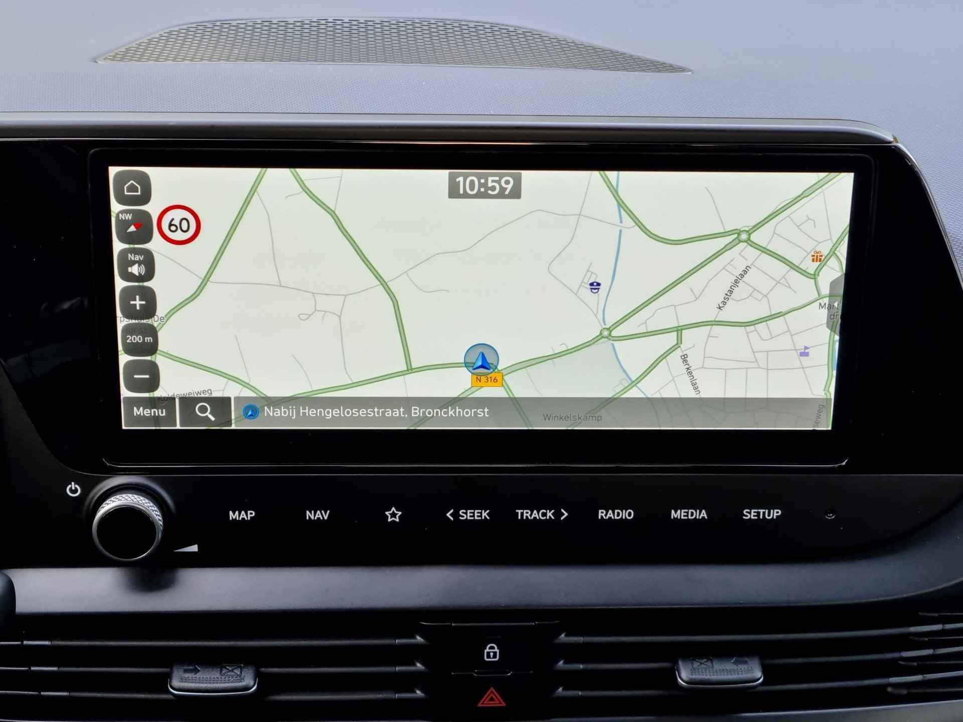 Hyundai Bayon 1.0 T-GDI Comfort Smart Automaat / Origineel NL / Navigatie / Android Auto/Apple Carplay / Camera - 7/30