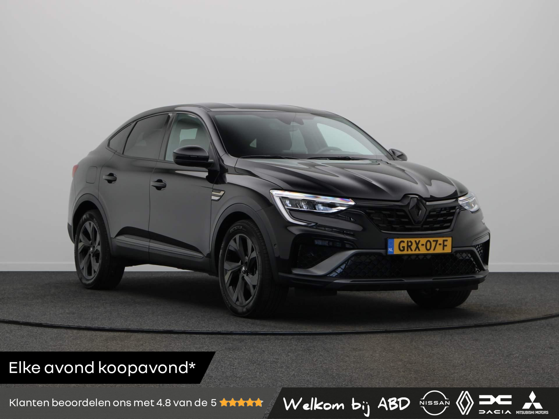 Renault Arkana E-Tech hybrid 145pk E-Tech engineered | Stoel en stuurverwarming | Elektrisch verstelbare stoelen | Adaptief cruise control |  Navigatie |