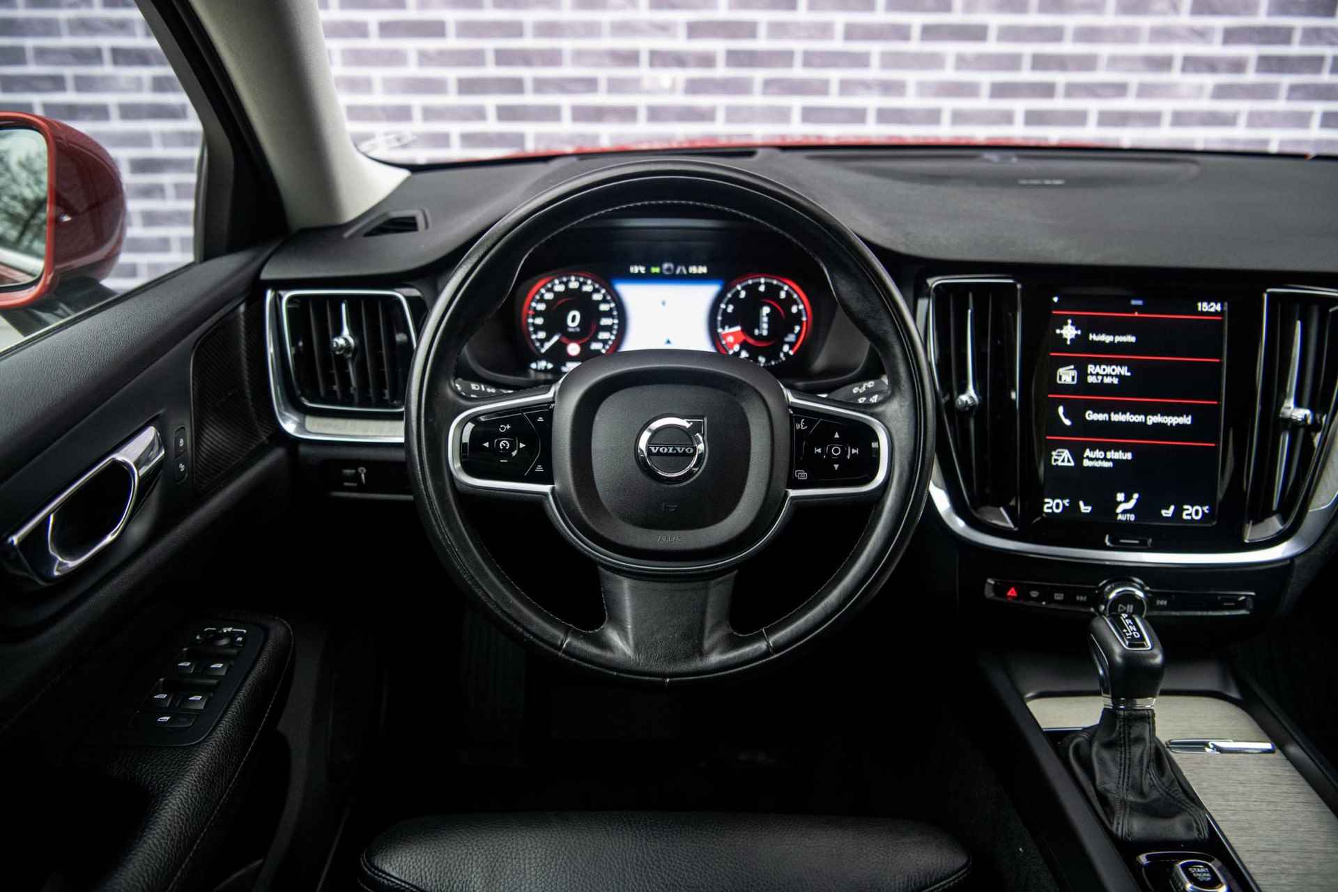 Volvo V60 T6 AWD Inscription Fin € 592 p/m | Navi | Head-up | 360 Camera |Standkachel | Adapt. Cruise| BLIS | Stoel+Stuur verwarming - 4/35