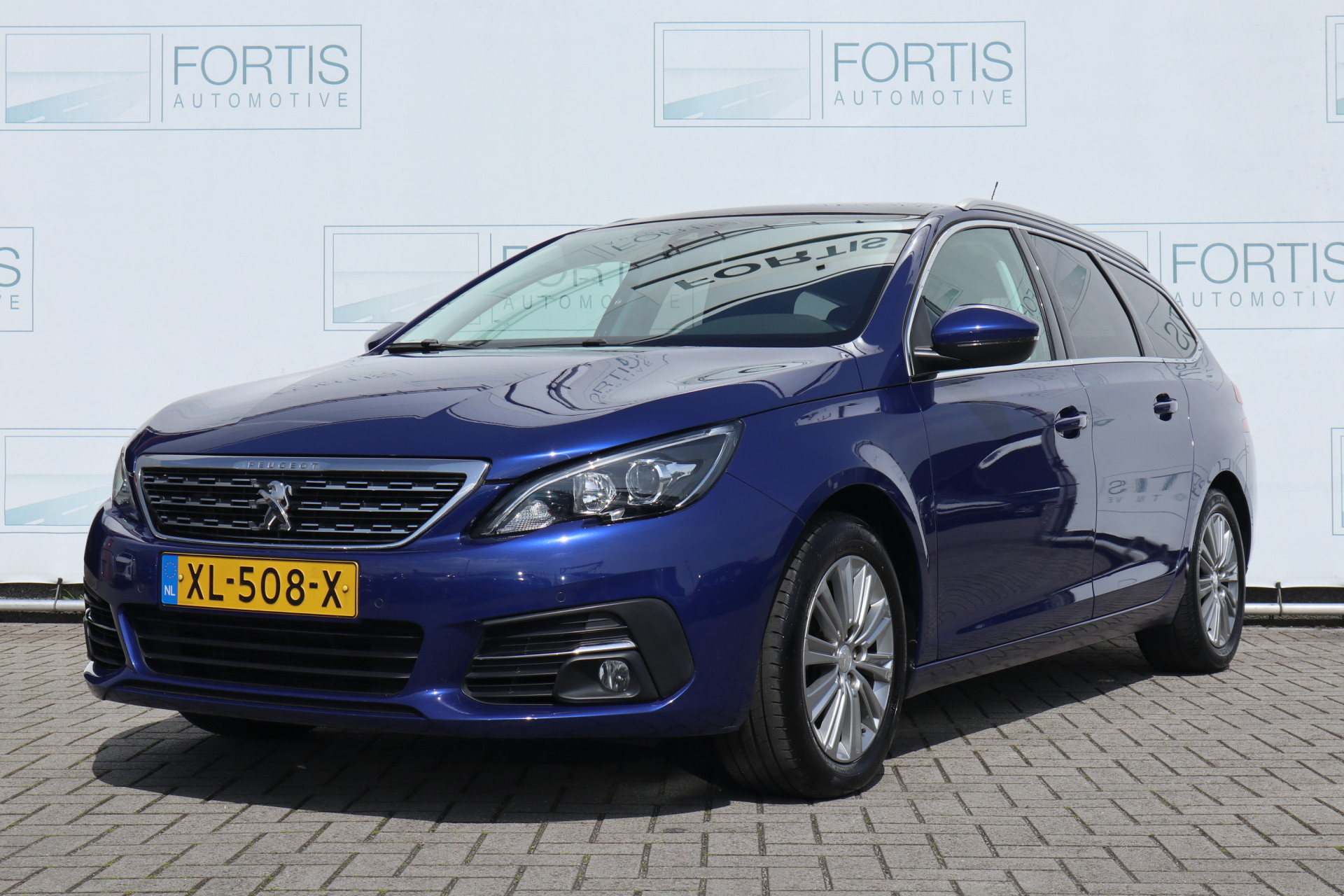 Peugeot 308 SW 1.2 PureTech Blue Lease Premium NL AUTO | PANO | LEDER | STOELVERW | CAMERA | CARPLAY |