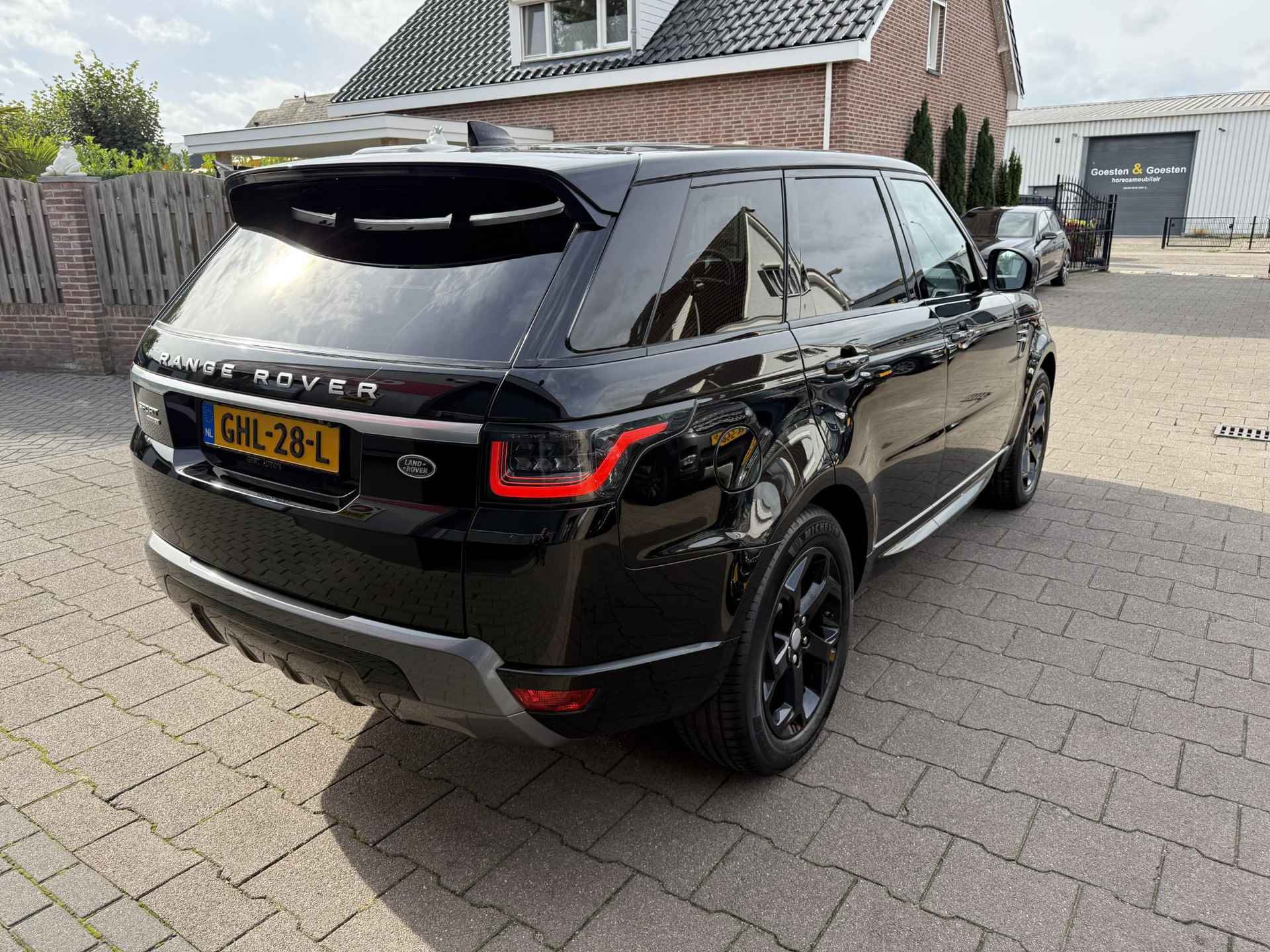 Land Rover Range Rover Sport 2.0 SD4 HSE 7p. Black Edition - 10/26