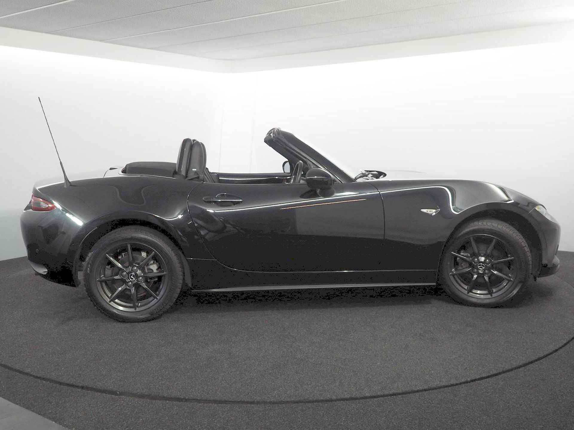 Mazda MX-5 1.5 SkyActiv-G 131 GT-M / 12-2016 / 29.000km / Leder / Bose Sound / Navigatie - 16/44