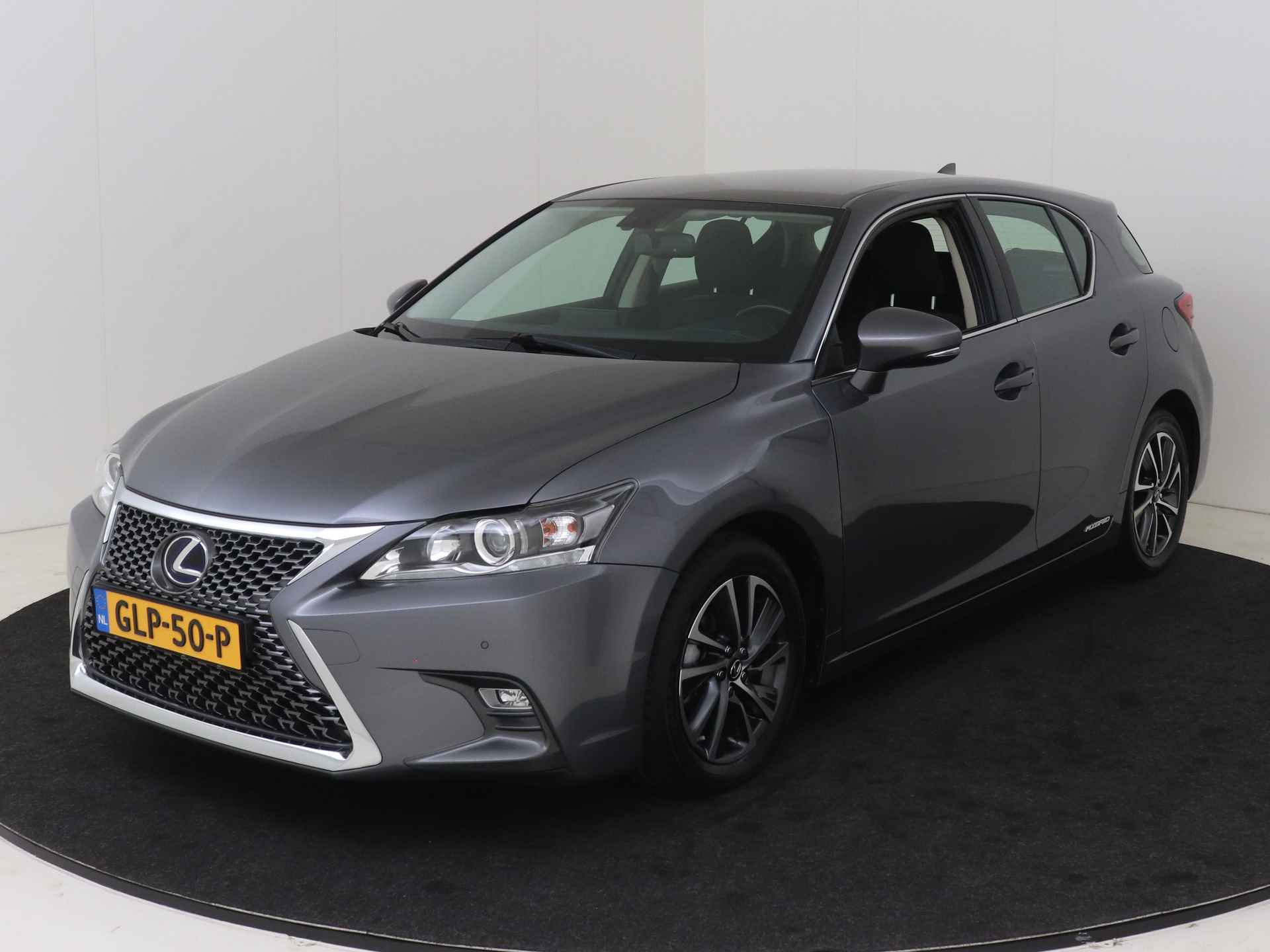 Lexus CT 200h Business Line Limited | Navigatie | Parkeersensoren | 16" Velgen | - 30/47