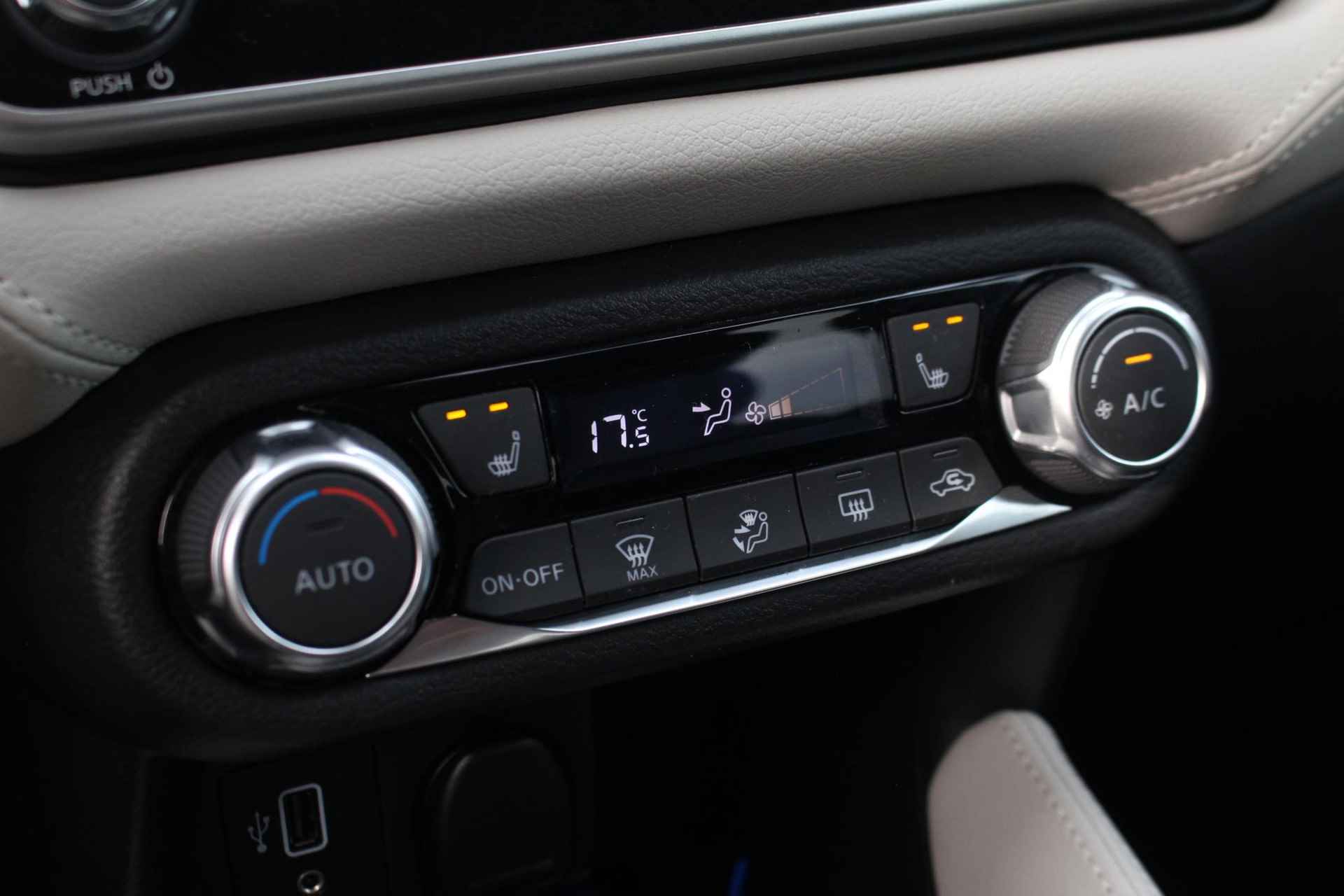 Nissan Micra 1.0 IG-T Tekna 90pk | Stoelverwarming | Navigatie | Apple Carplay | Android Auto | Eerste eigenaar | Achteruitrijcamera - 27/36